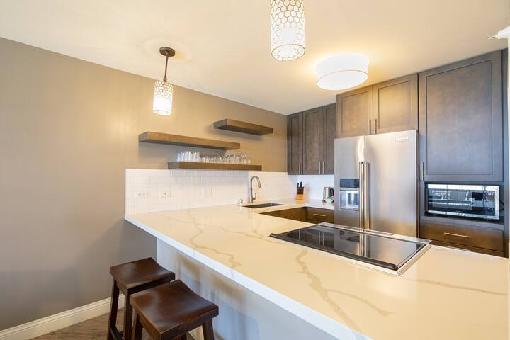 #3103 2BR/2BA|Beachfront, Free Parking, Gym & Pool gallery image 3