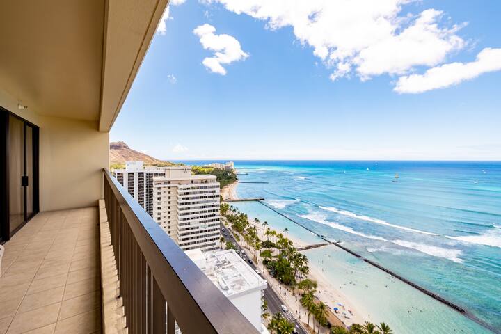#3103 2BR/2BA|Beachfront, Free Parking, Gym & Pool gallery image 5