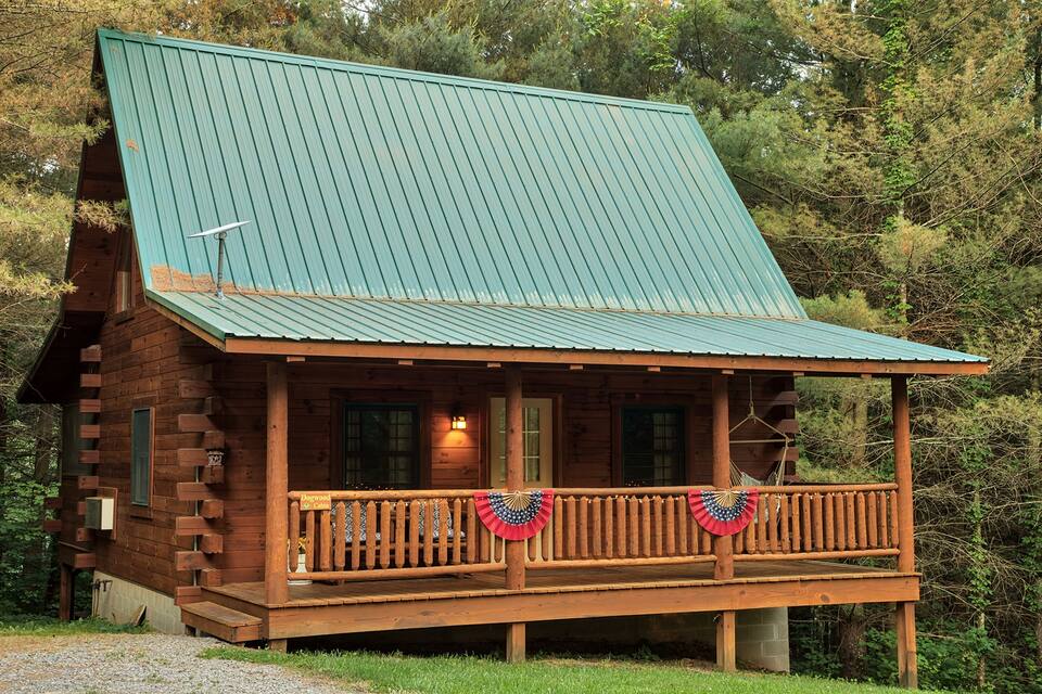 Dogwood Cabin