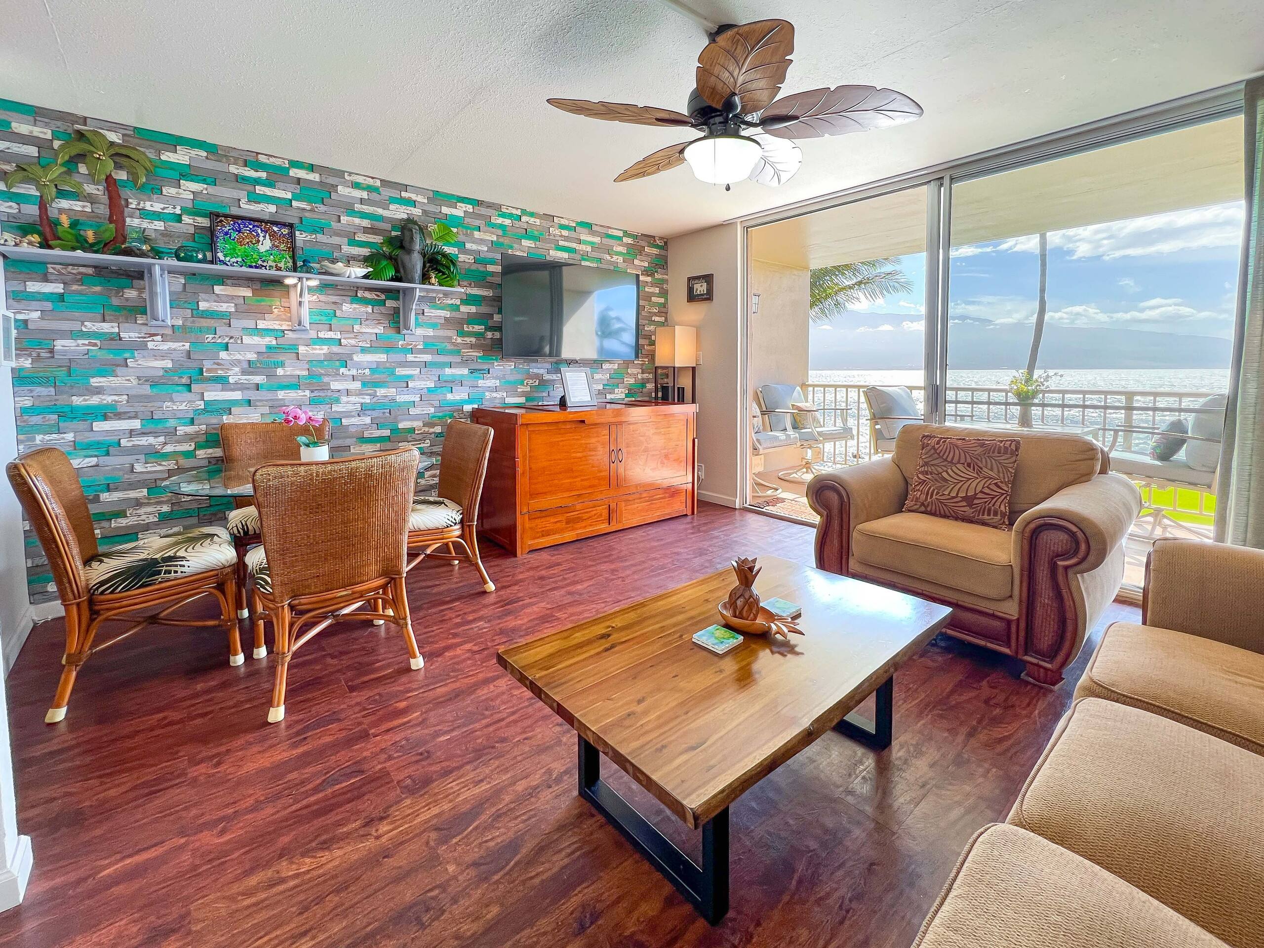 Condo in Wailuku · ★4.74 · 1 bedroom · 2 beds · 1 shared bath - Image 9