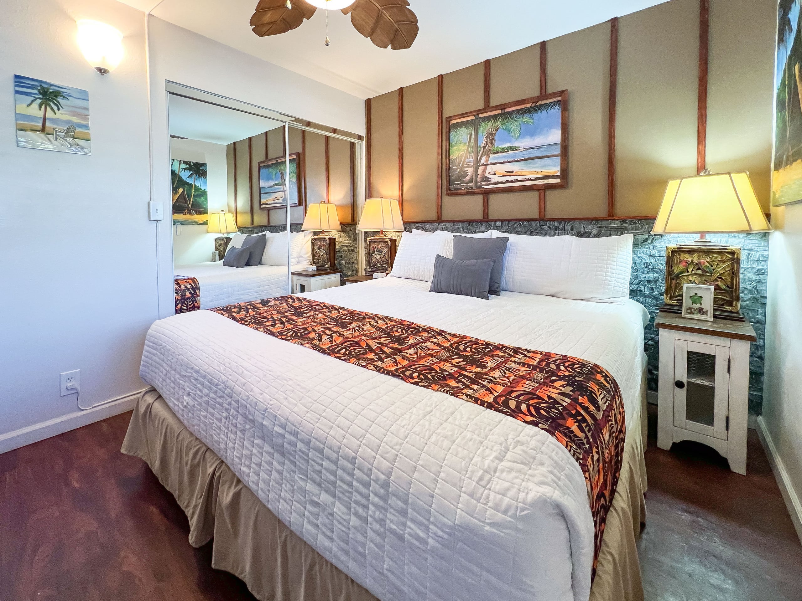 Condo in Wailuku · ★4.74 · 1 bedroom · 2 beds · 1 shared bath - Image 31