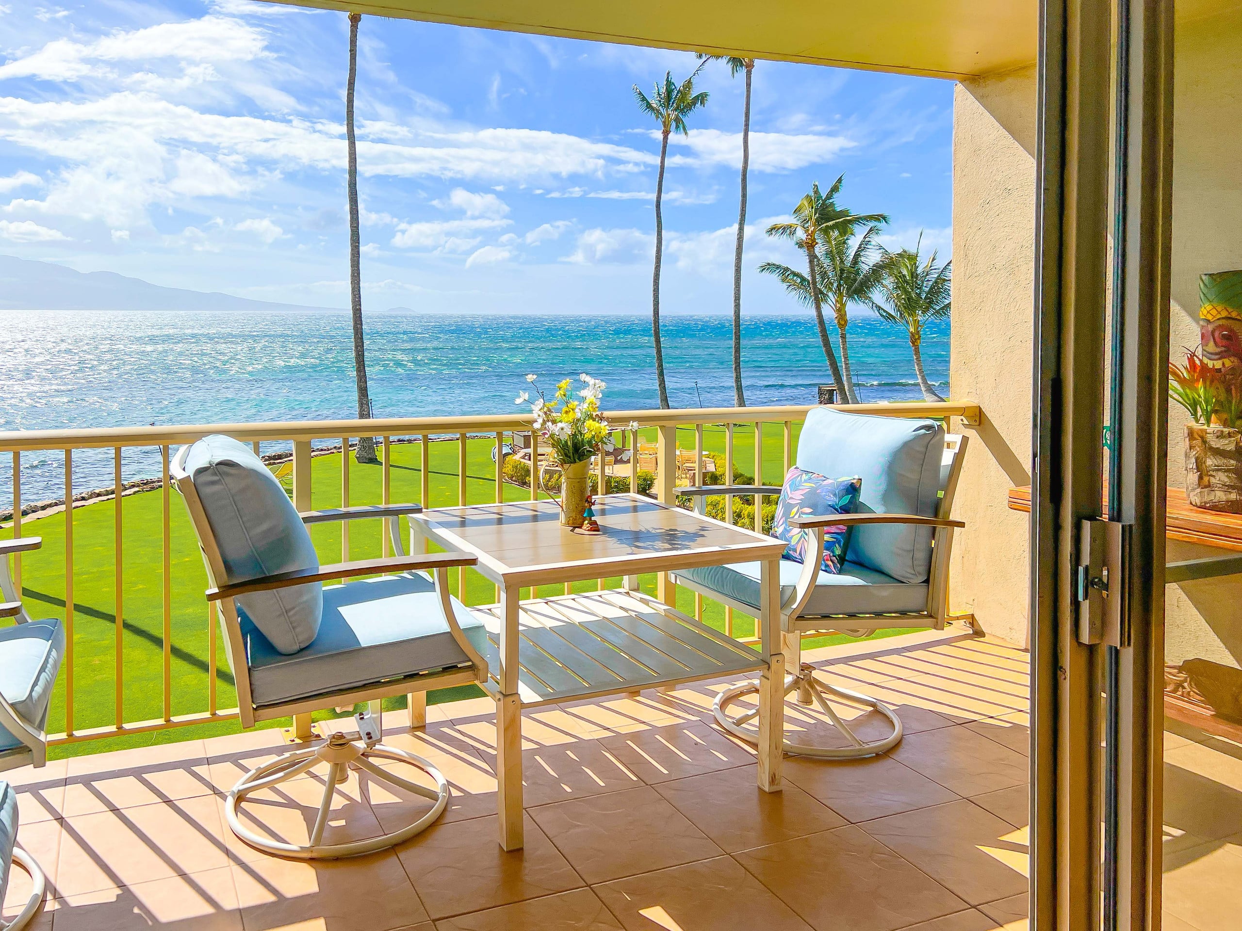 Condo in Wailuku · ★4.74 · 1 bedroom · 2 beds · 1 shared bath - Image 6