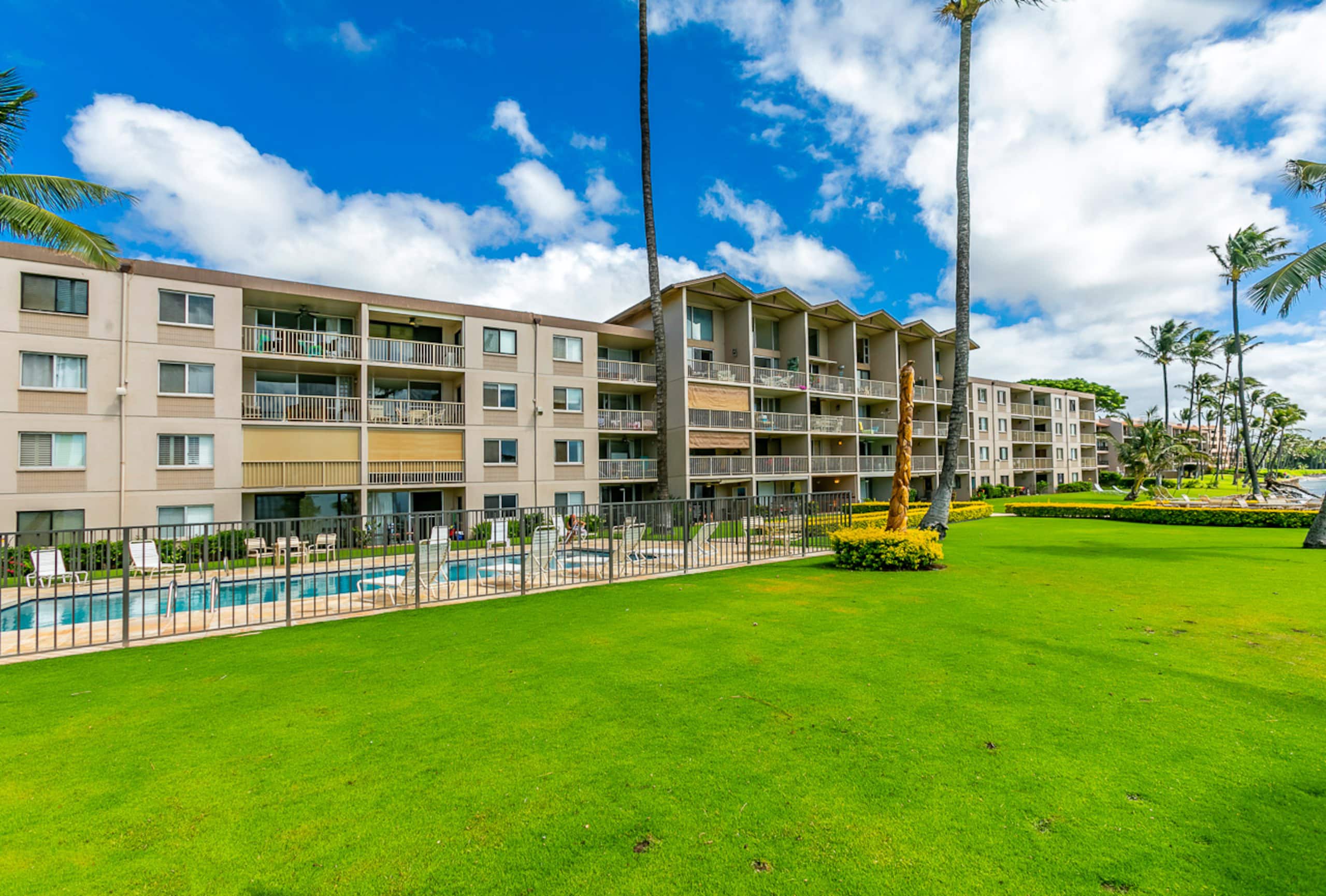 Condo in Wailuku · ★4.74 · 1 bedroom · 2 beds · 1 shared bath - Image 47