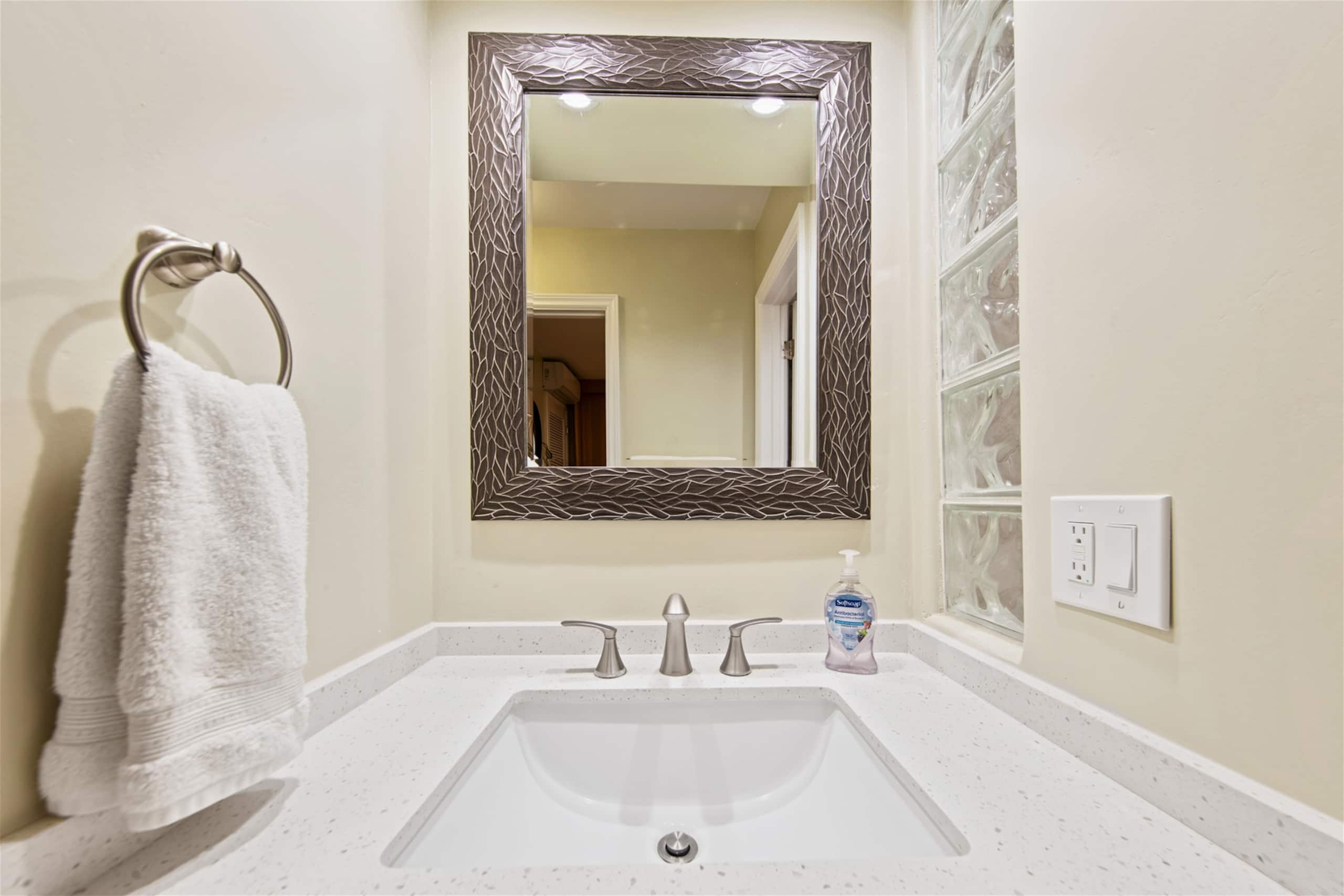 Condo in Koloa · ★4.79 · 2 bedrooms · 3 beds · 2 baths - Image 21