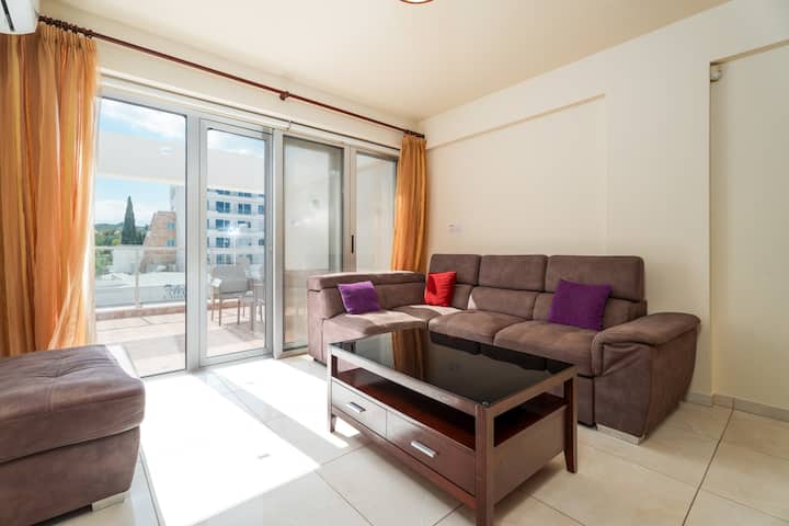 Apartment 2 (Two Bedroom Apartment With Jacuzzi) - Protaras