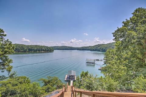 Beautiful Lakefront Studio: Dock, Fire Pit, Kayak