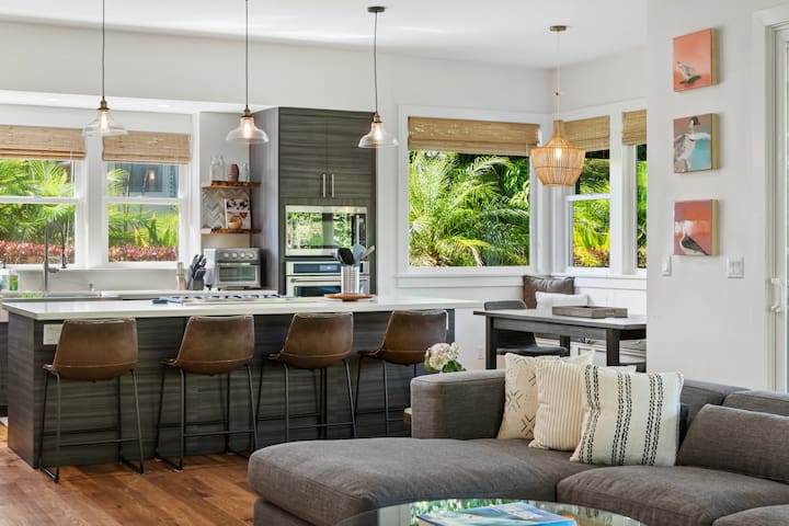 Surf Hale, Elegant and Luxurious Surf Retreat