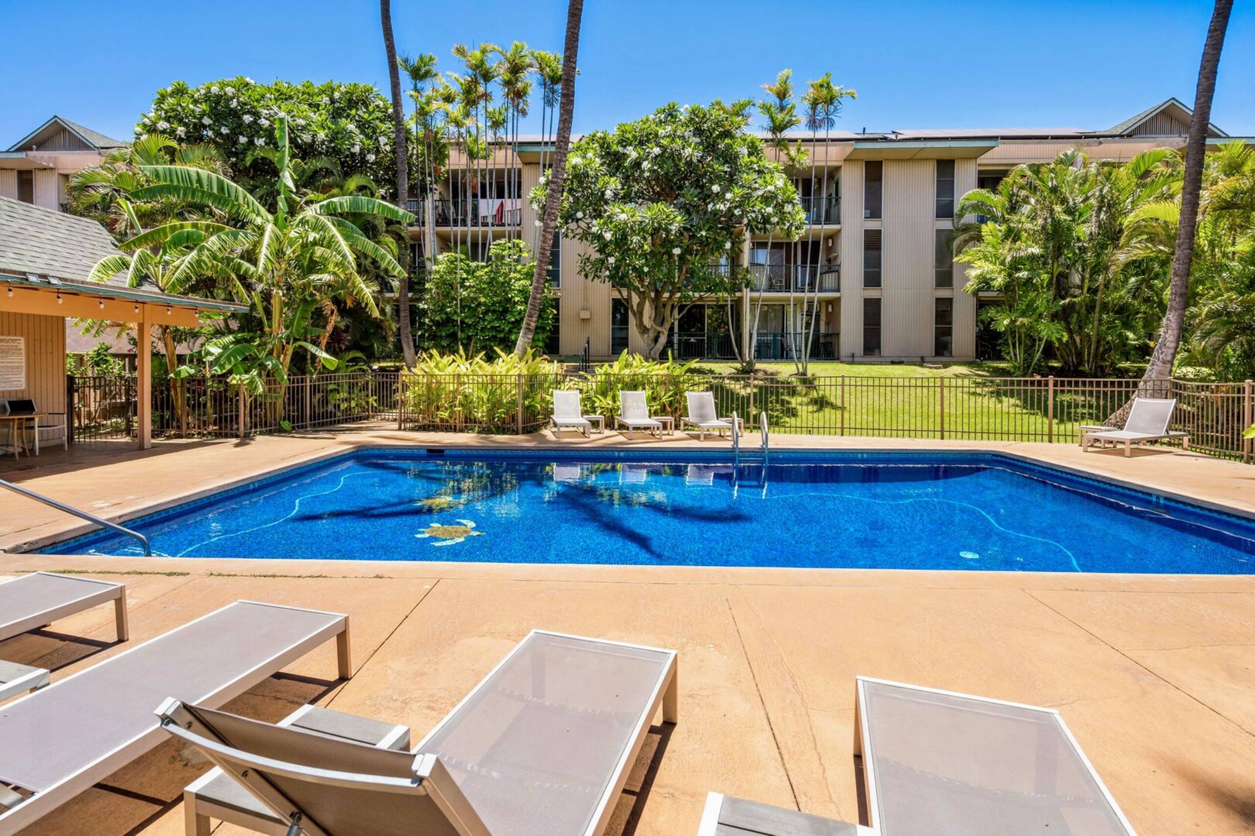 Condo in Kihei · ★4.45 · 1 bedroom · 2 beds · 1 bath - Image 24