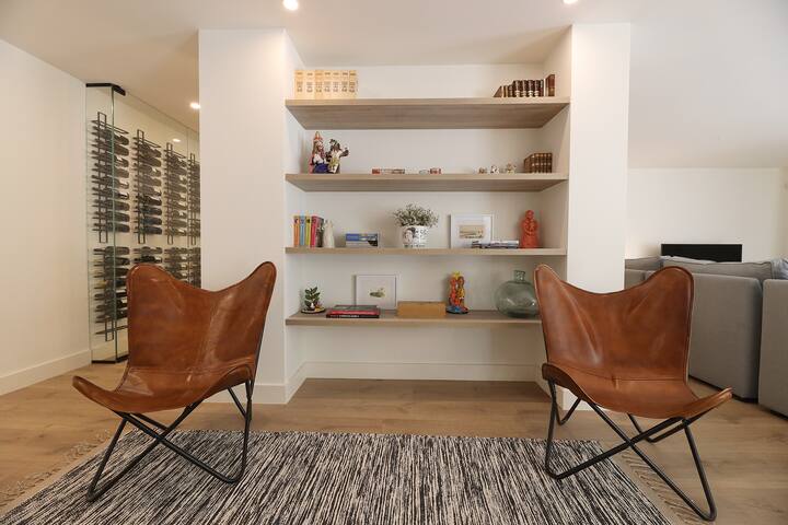 FLH Serralves House with Garden gallery image 3