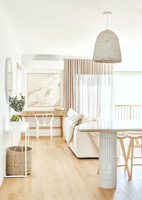 Pacific Breeze 6 -Absolute Beachfront-Min 2n Stays