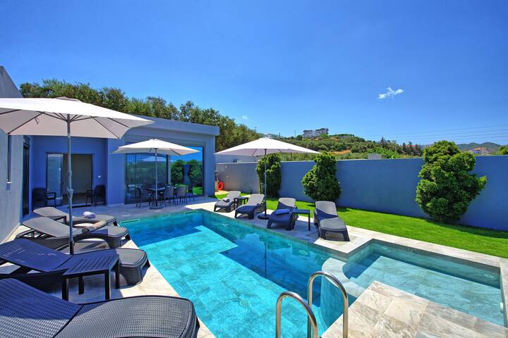 Villa zaneti – holiday villa rental with private p gallery image 3