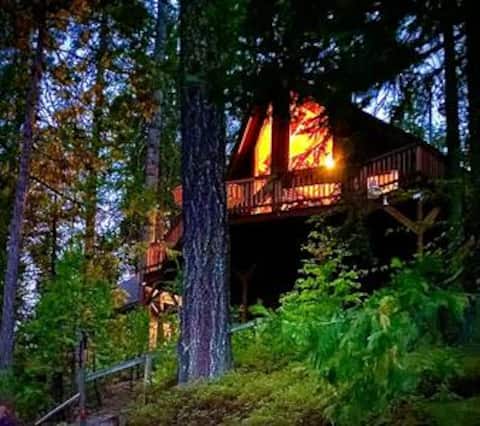 Pinecrest A-Frame Family fun near Dodge Ridge