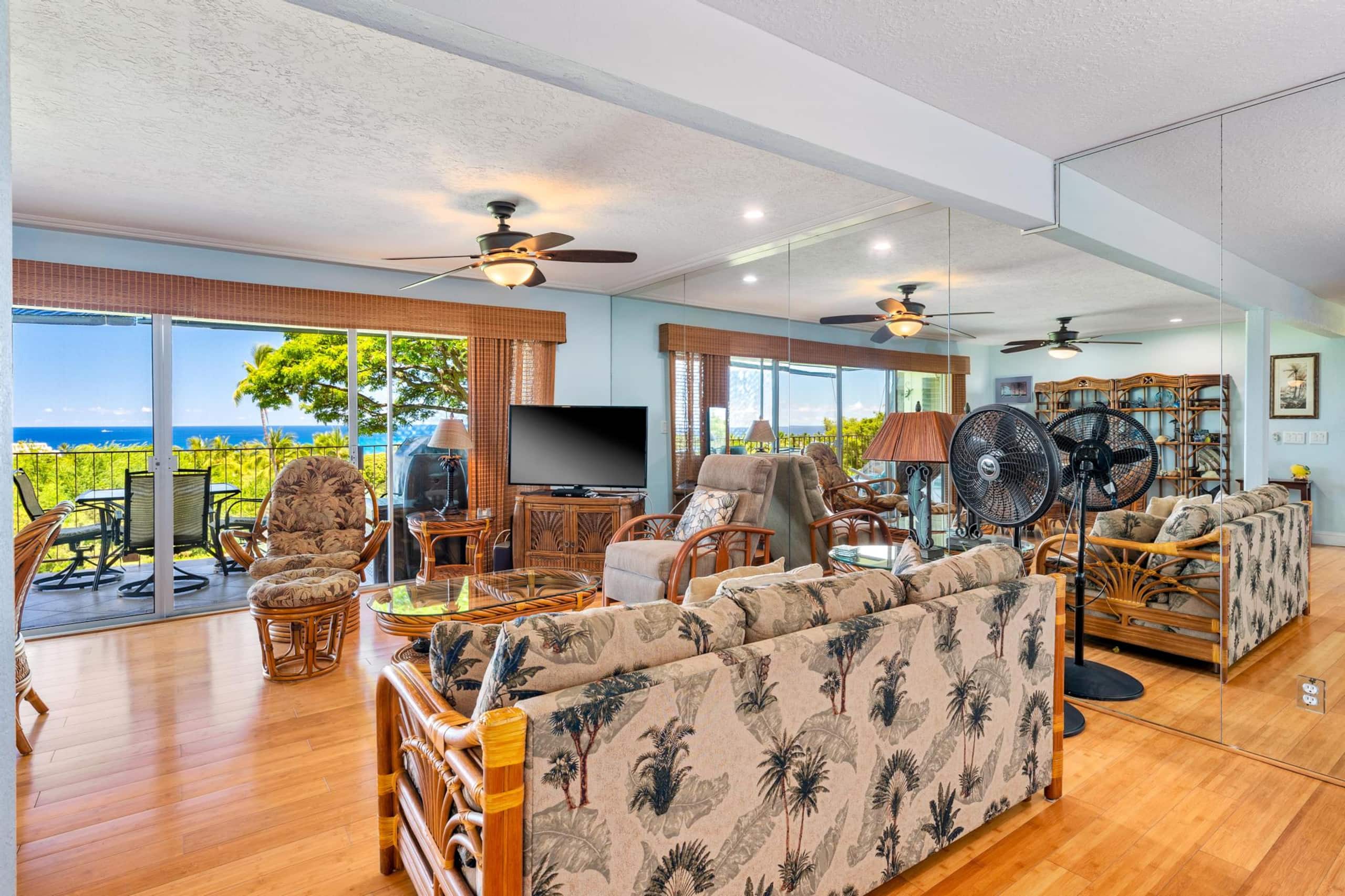 Condo in Kailua-Kona · ★4.5 · 1 bedroom · 2 beds · 2 shared baths - Image 7