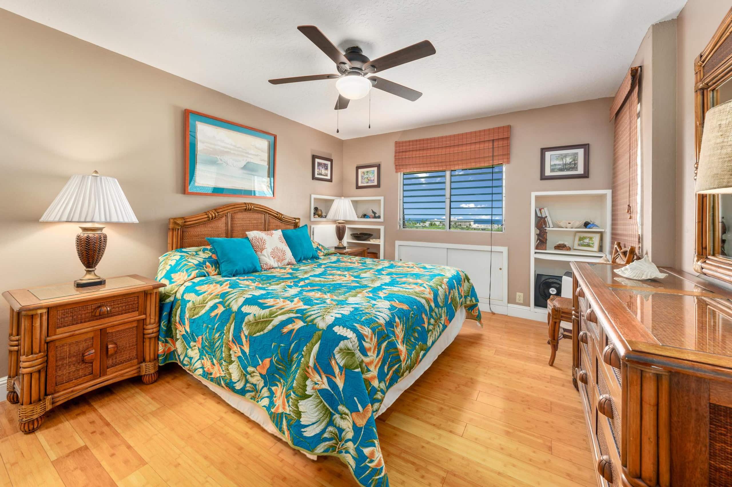 Condo in Kailua-Kona · ★4.5 · 1 bedroom · 2 beds · 2 shared baths - Image 22