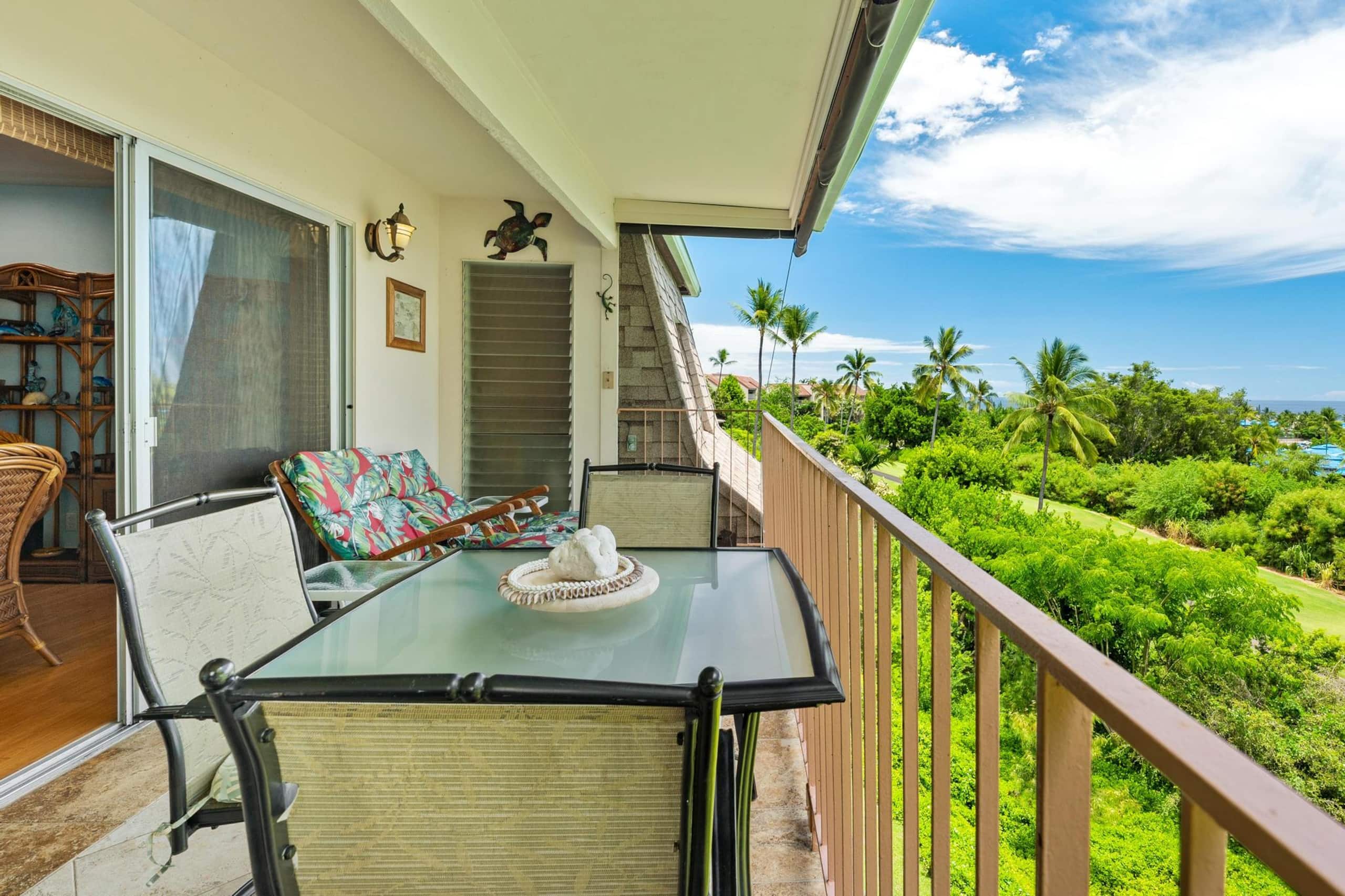 Condo in Kailua-Kona · ★4.5 · 1 bedroom · 2 beds · 2 shared baths - Image 12
