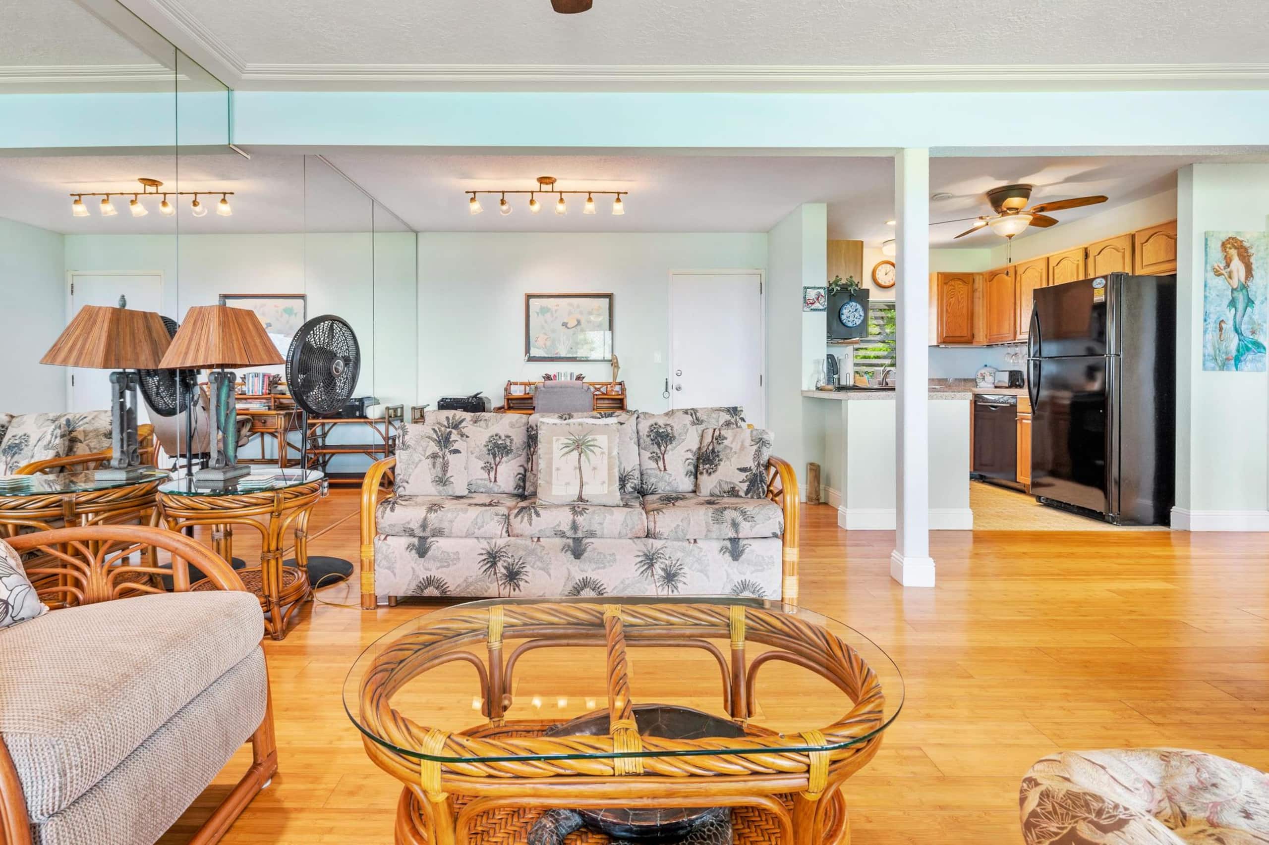 Condo in Kailua-Kona · ★4.5 · 1 bedroom · 2 beds · 2 shared baths - Image 5