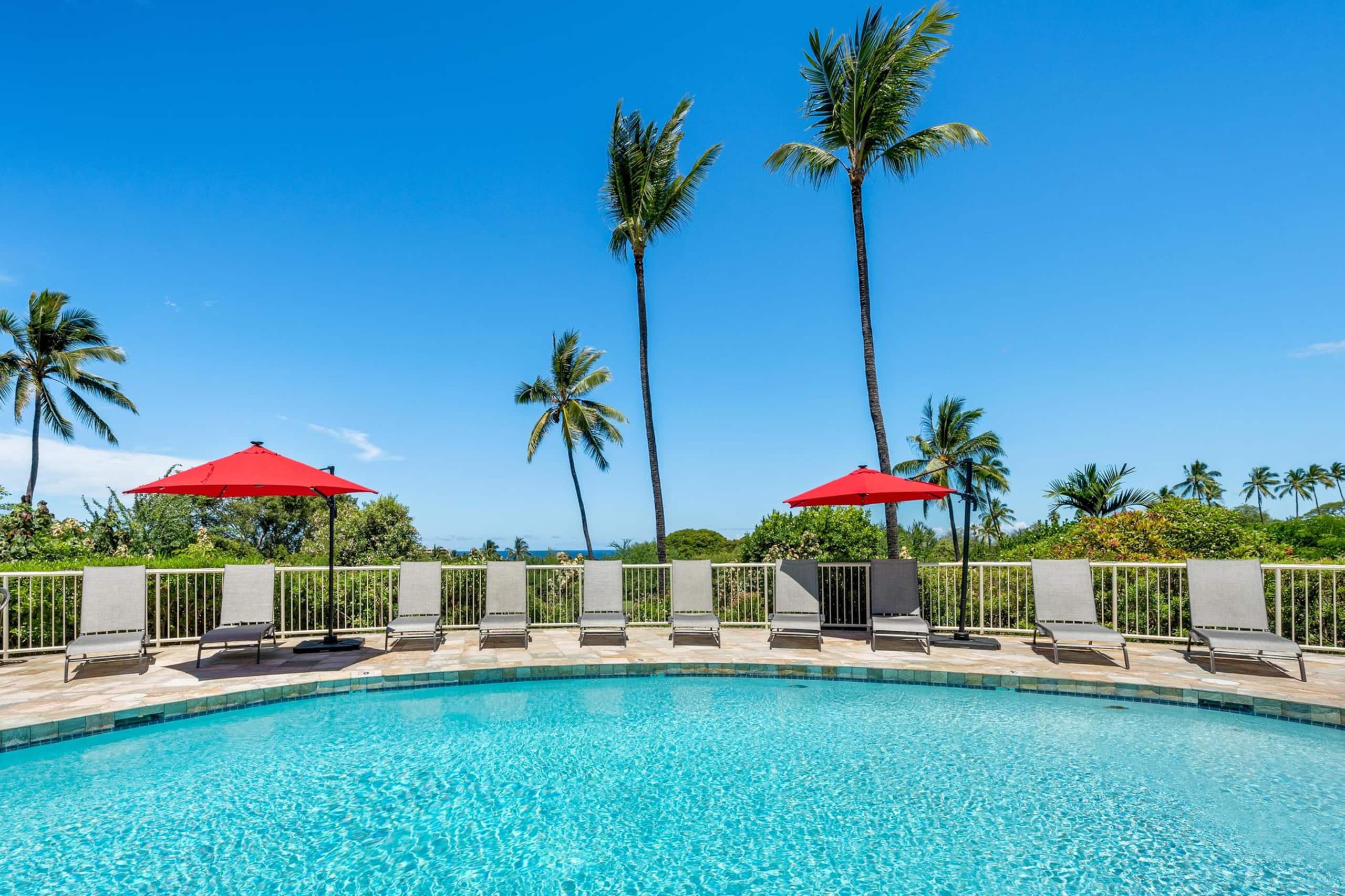 Condo in Kailua-Kona · ★4.5 · 1 bedroom · 2 beds · 2 shared baths - Image 2
