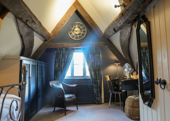 Room 3, No 7even-standard-double-sdb Privée Avec B - Marlborough