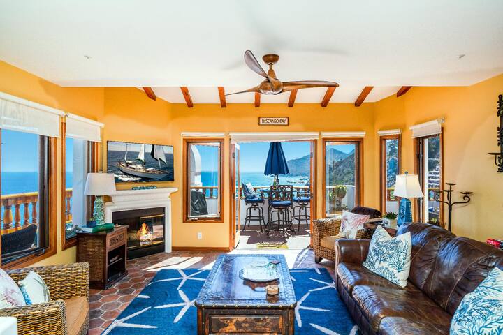 Oceanfront villa w/ One of a kind Amazing View gallery image 3