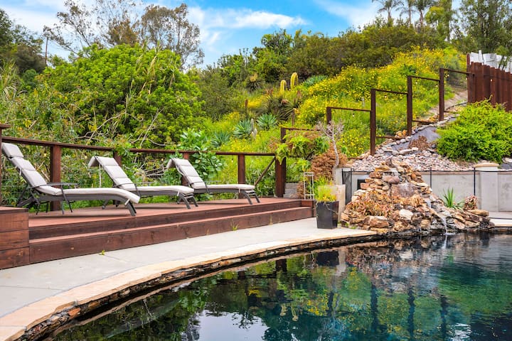 5m to Zoo & pool- The San Diego Poolside Paradise