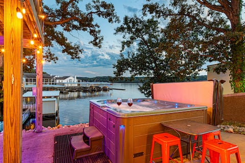 Great Location, Main Channel Views, Dock, Hot Tub