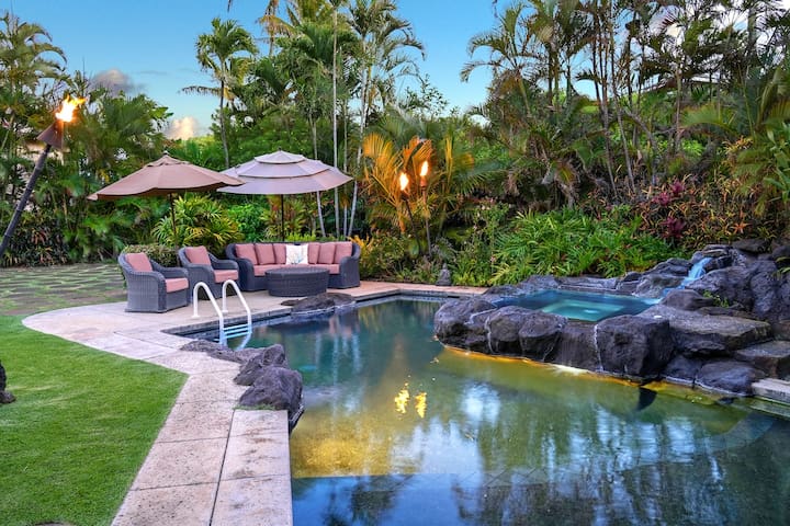 Hale Keoniloa: Tropical Charm + Pool in Poipu