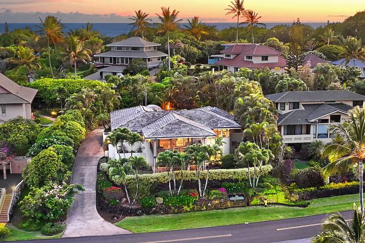Hale Keoniloa: Tropical Charm + Pool in Poipu gallery image 2
