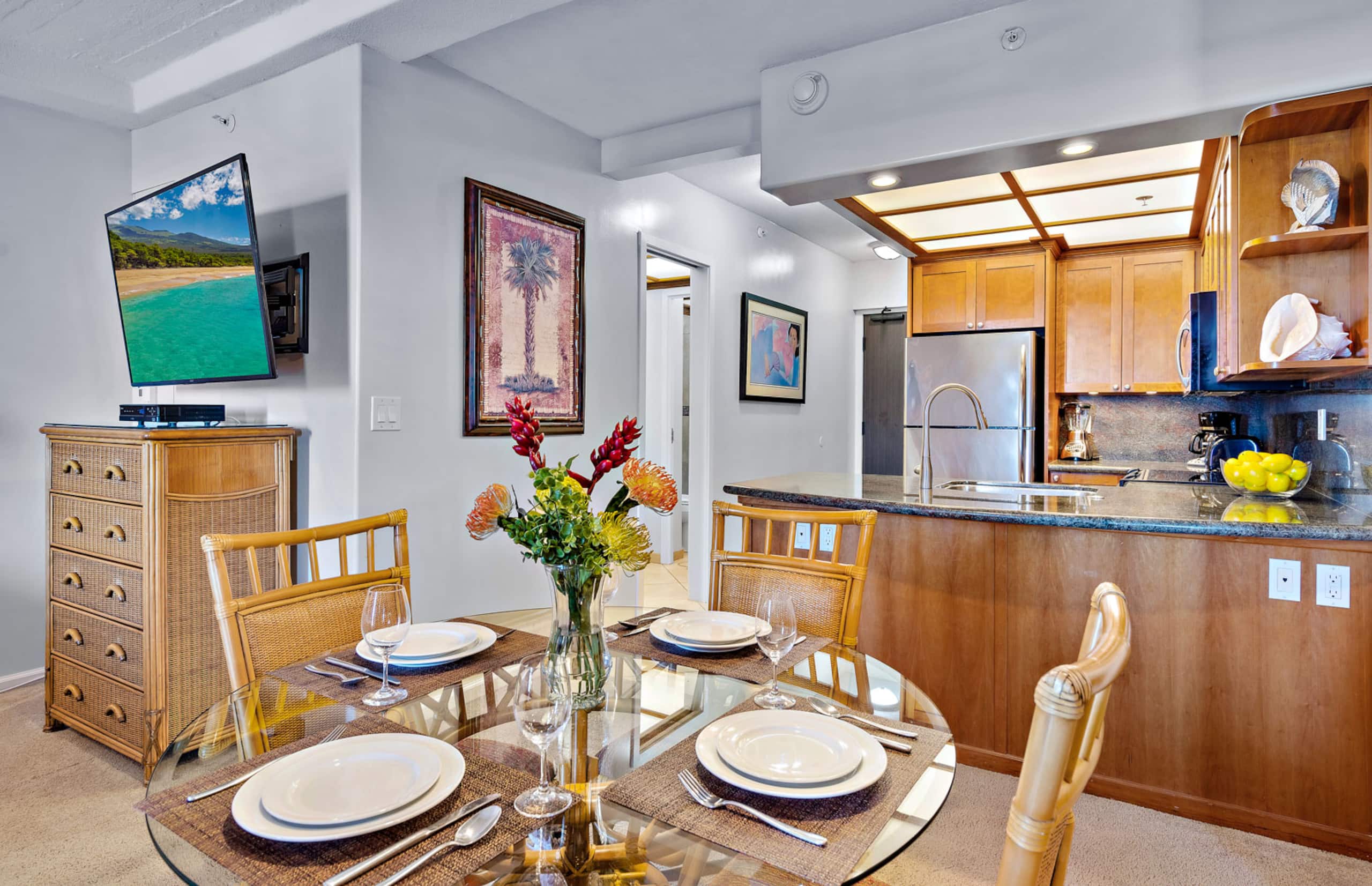 Condo in Lahaina · ★4.81 · Studio · 1 bed · 1 bath - Image 13