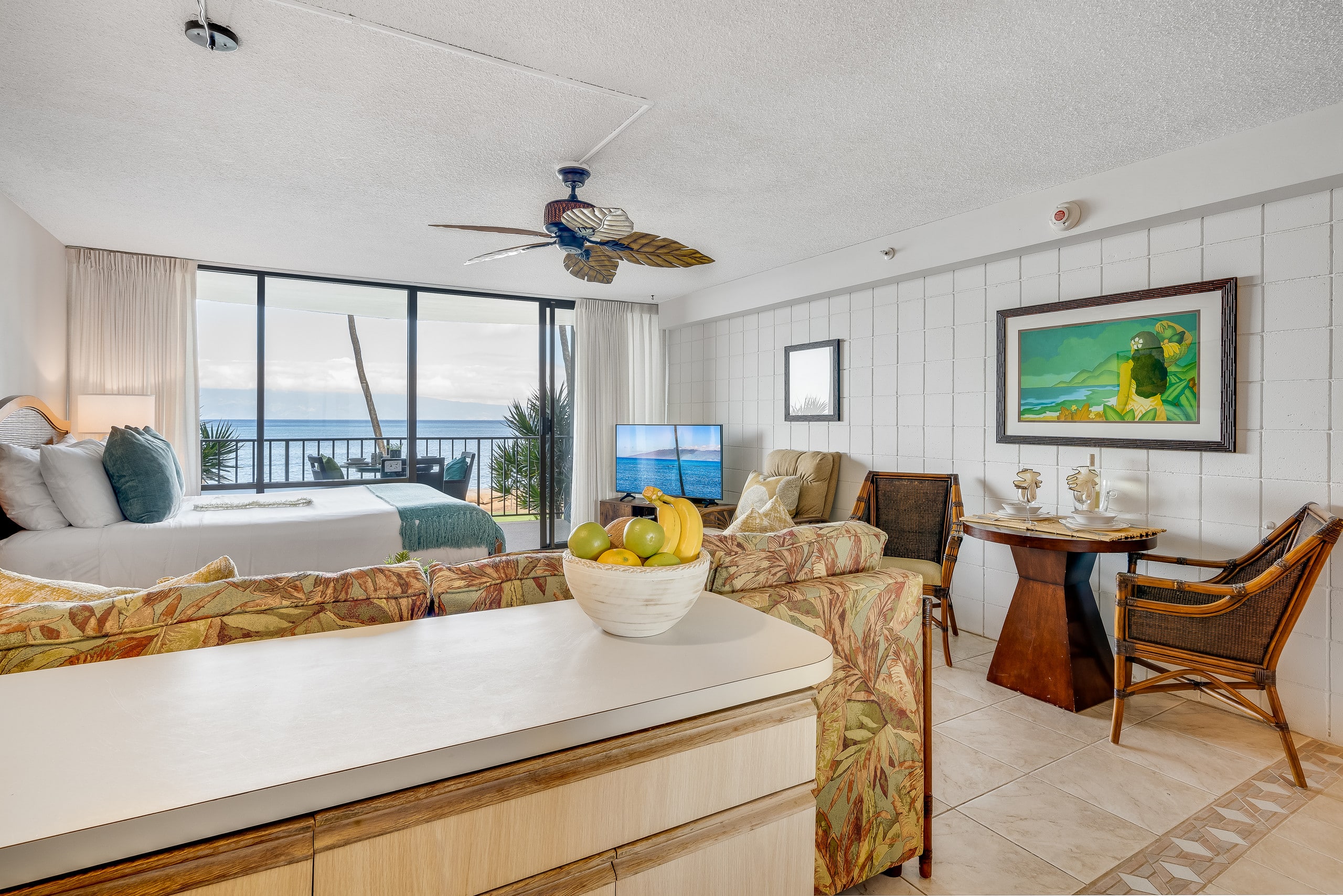 Condo in Lahaina · ★4.82 · 1 bedroom · 3 beds · 1 private bath - Image 20