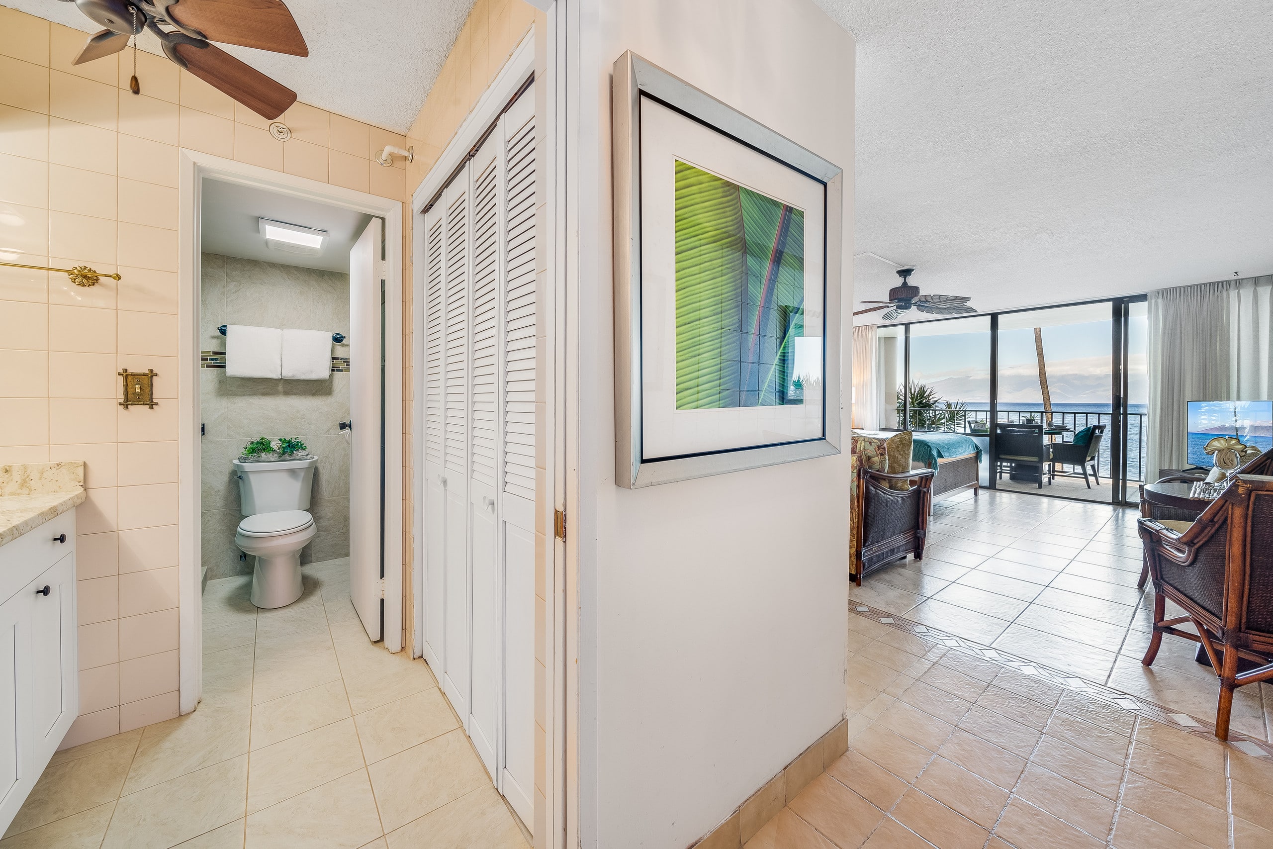 Condo in Lahaina · ★4.82 · 1 bedroom · 3 beds · 1 private bath - Image 23