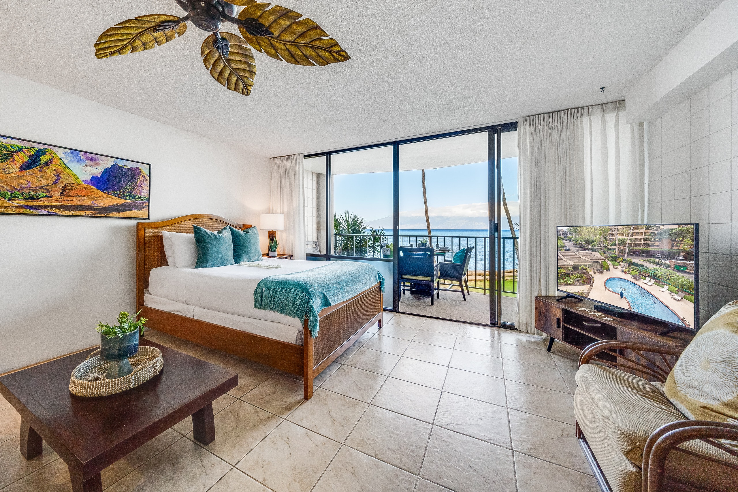 Condo in Lahaina · ★4.82 · 1 bedroom · 3 beds · 1 private bath - Image 15