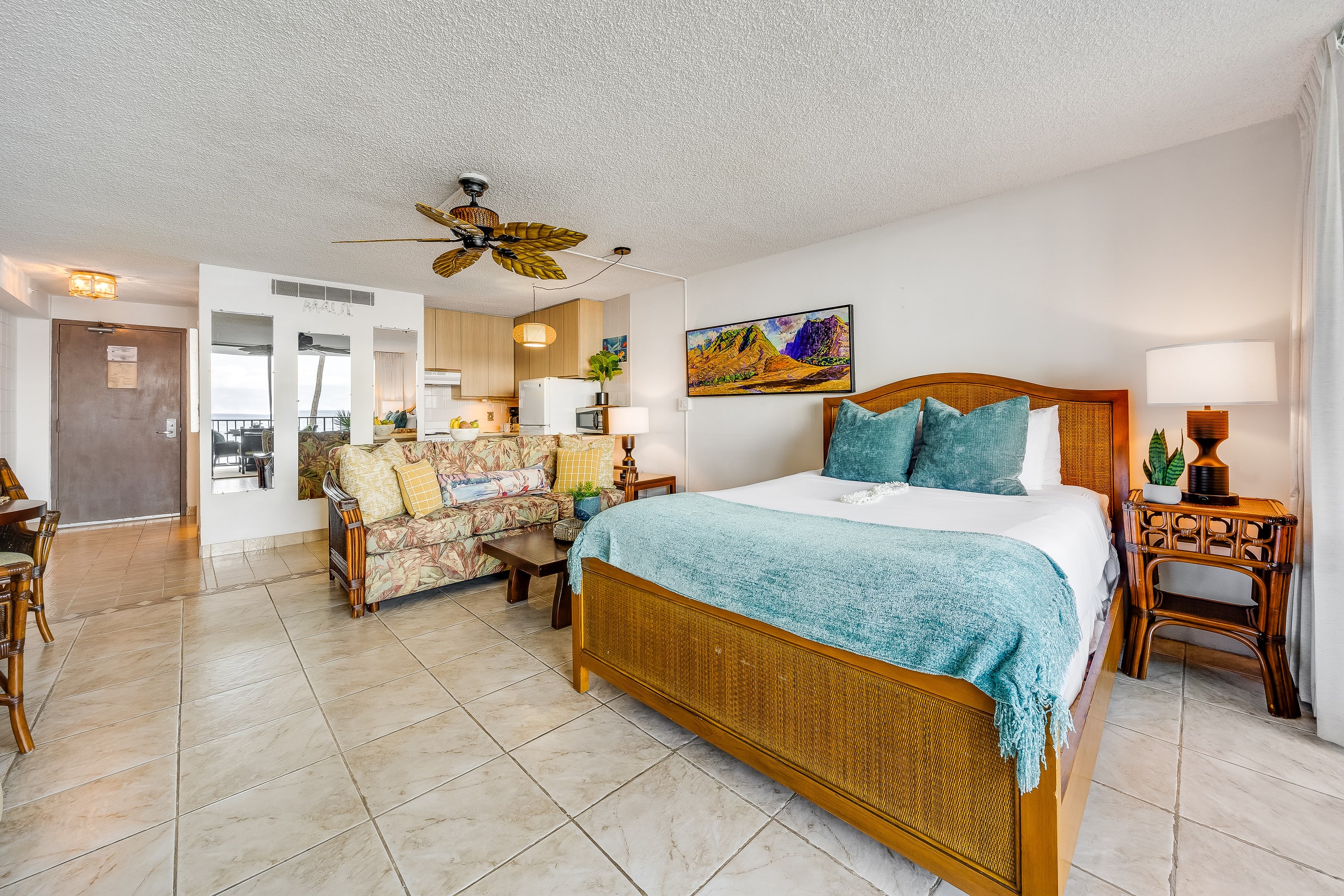 Condo in Lahaina · ★4.82 · 1 bedroom · 3 beds · 1 private bath - Image 12