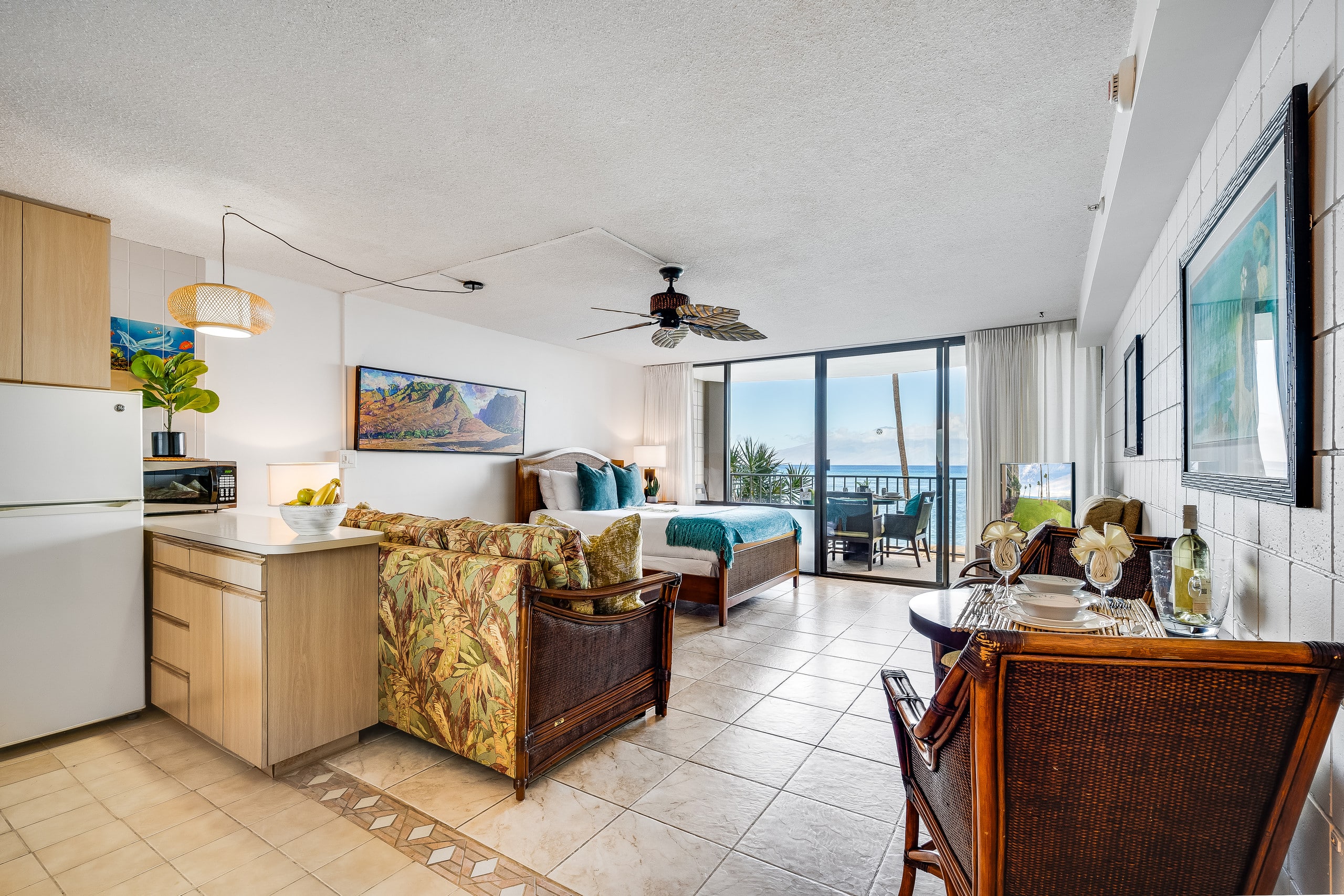 Condo in Lahaina · ★4.82 · 1 bedroom · 3 beds · 1 private bath - Image 17