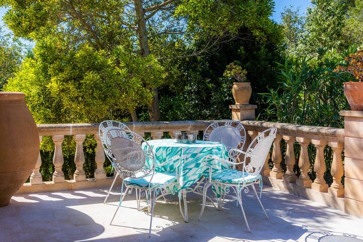 Santa María gallery image 5