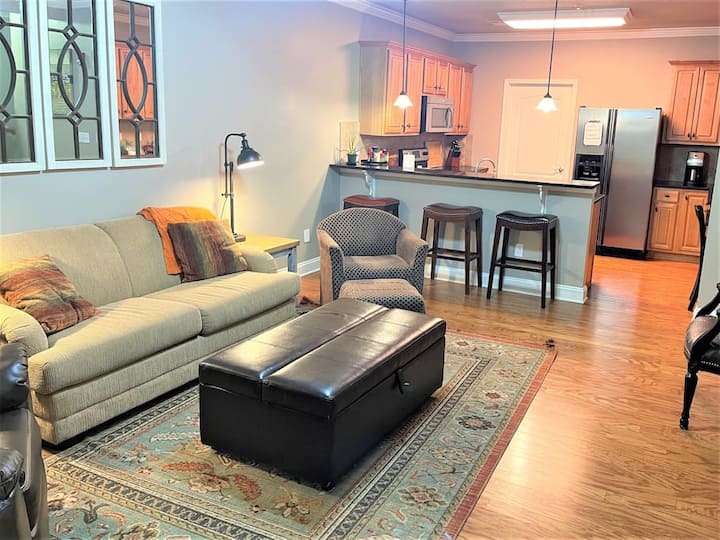 Auburn Vacation Rentals House and Apartment Rentals Airbnb