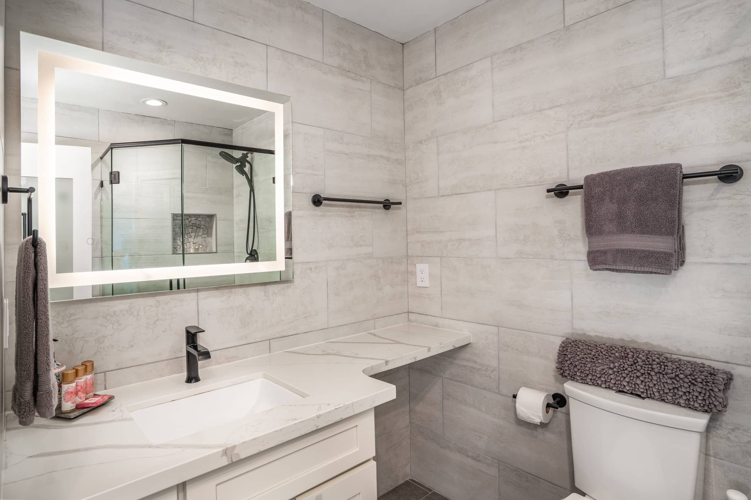 Condo in Kihei · ★4.95 · 1 bedroom · 2 beds · 2 baths - Image 51