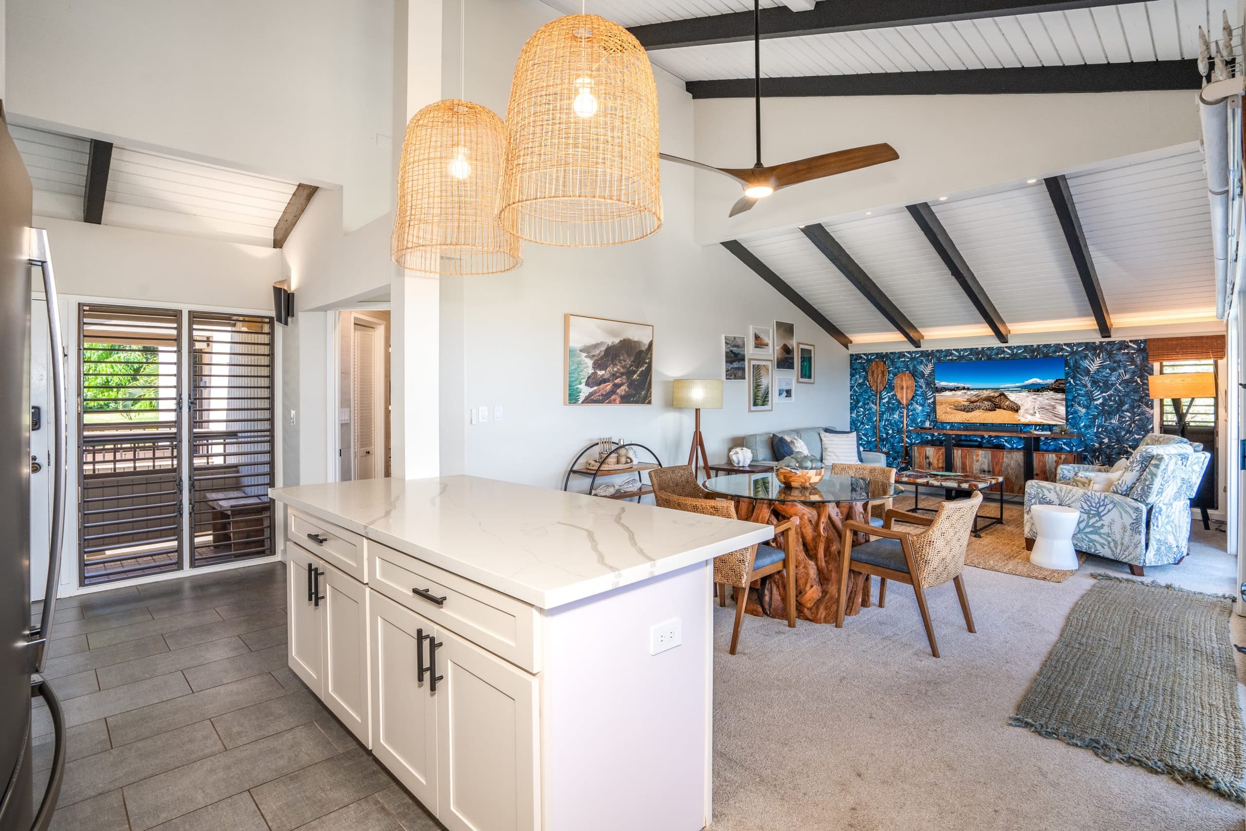Condo in Kihei · ★4.95 · 1 bedroom · 2 beds · 2 baths - Image 4