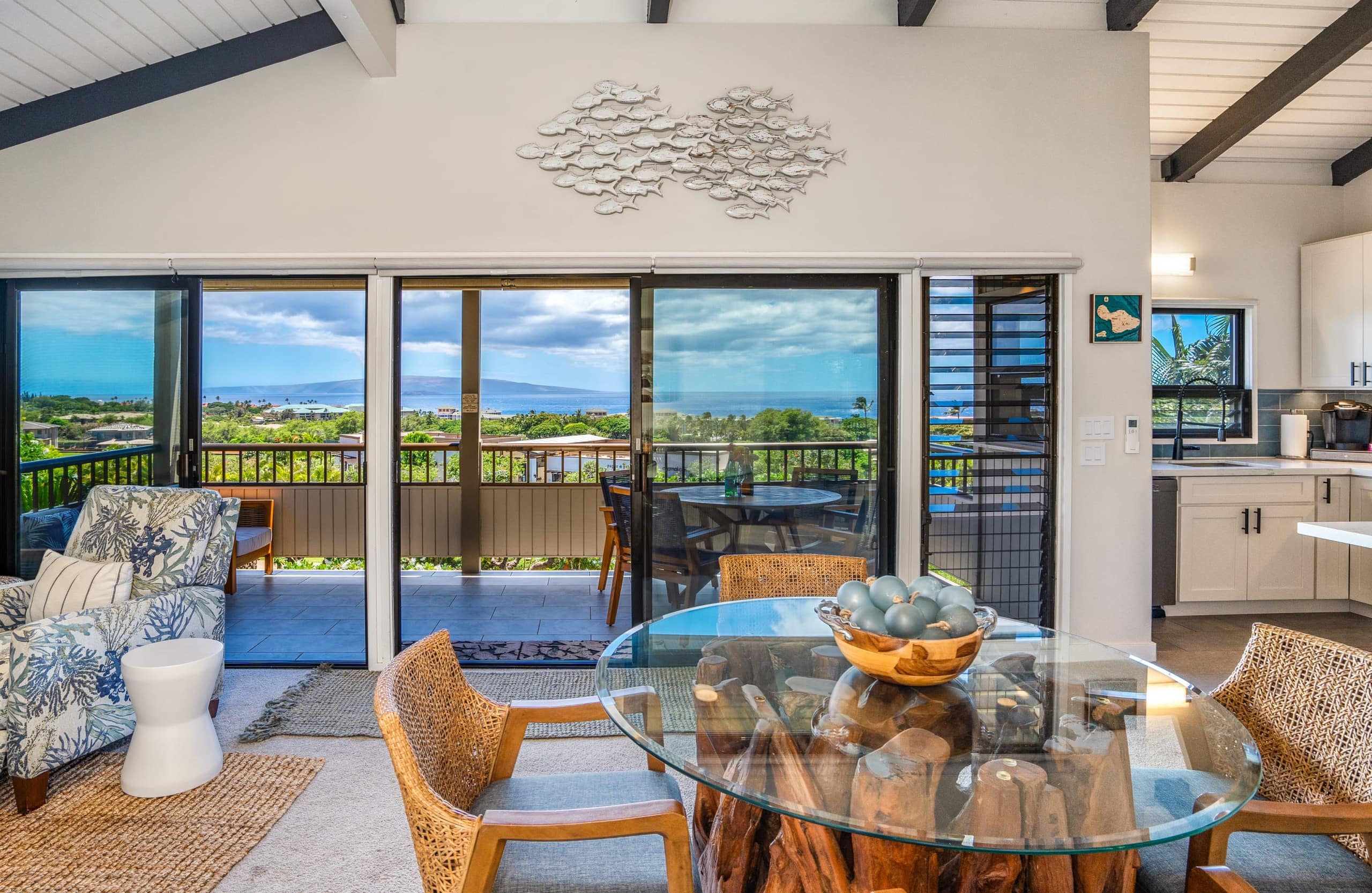 Condo in Kihei · ★4.95 · 1 bedroom · 2 beds · 2 baths - Image 10