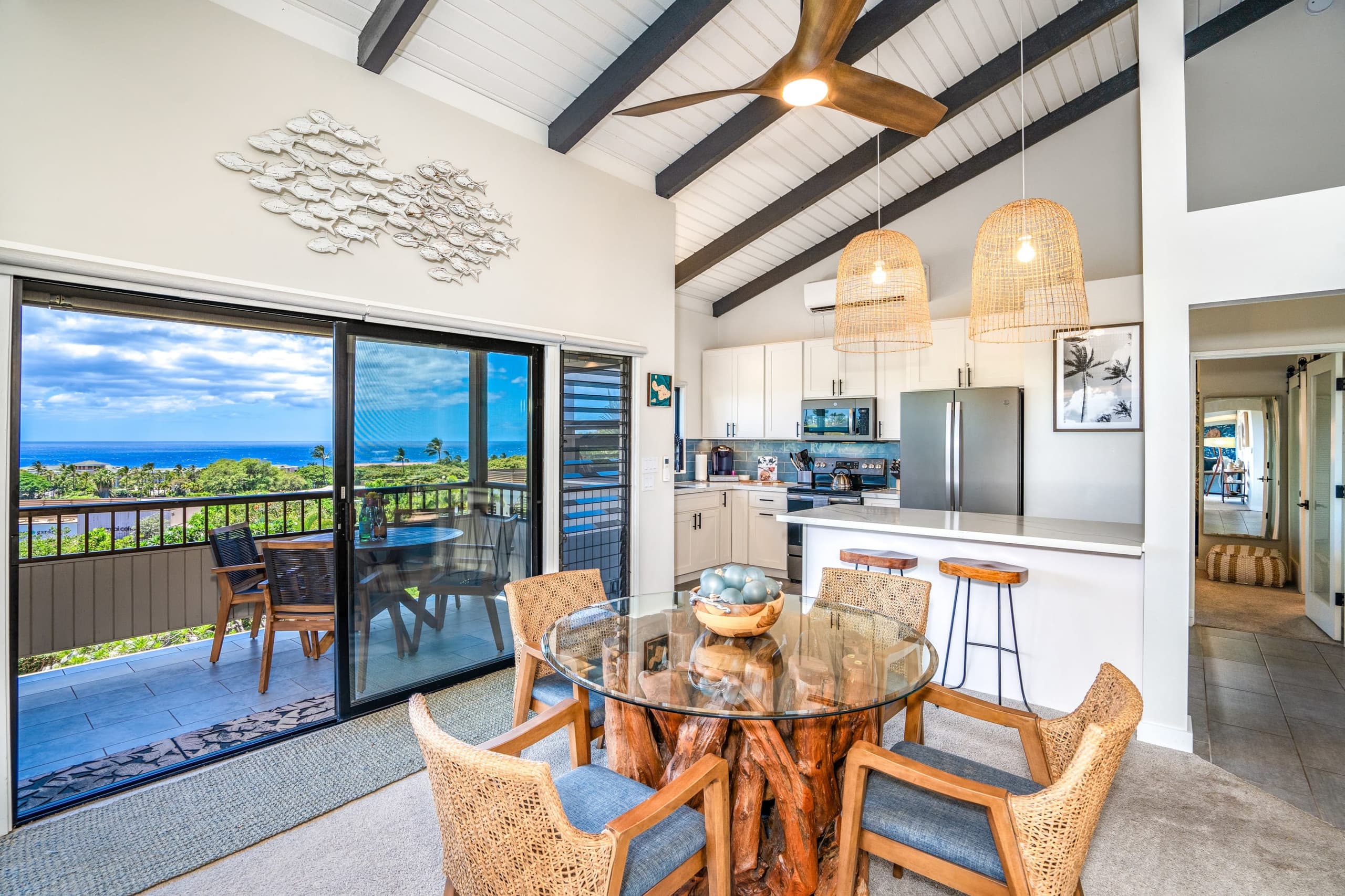 Condo in Kihei · ★4.95 · 1 bedroom · 2 beds · 2 baths - Image 6