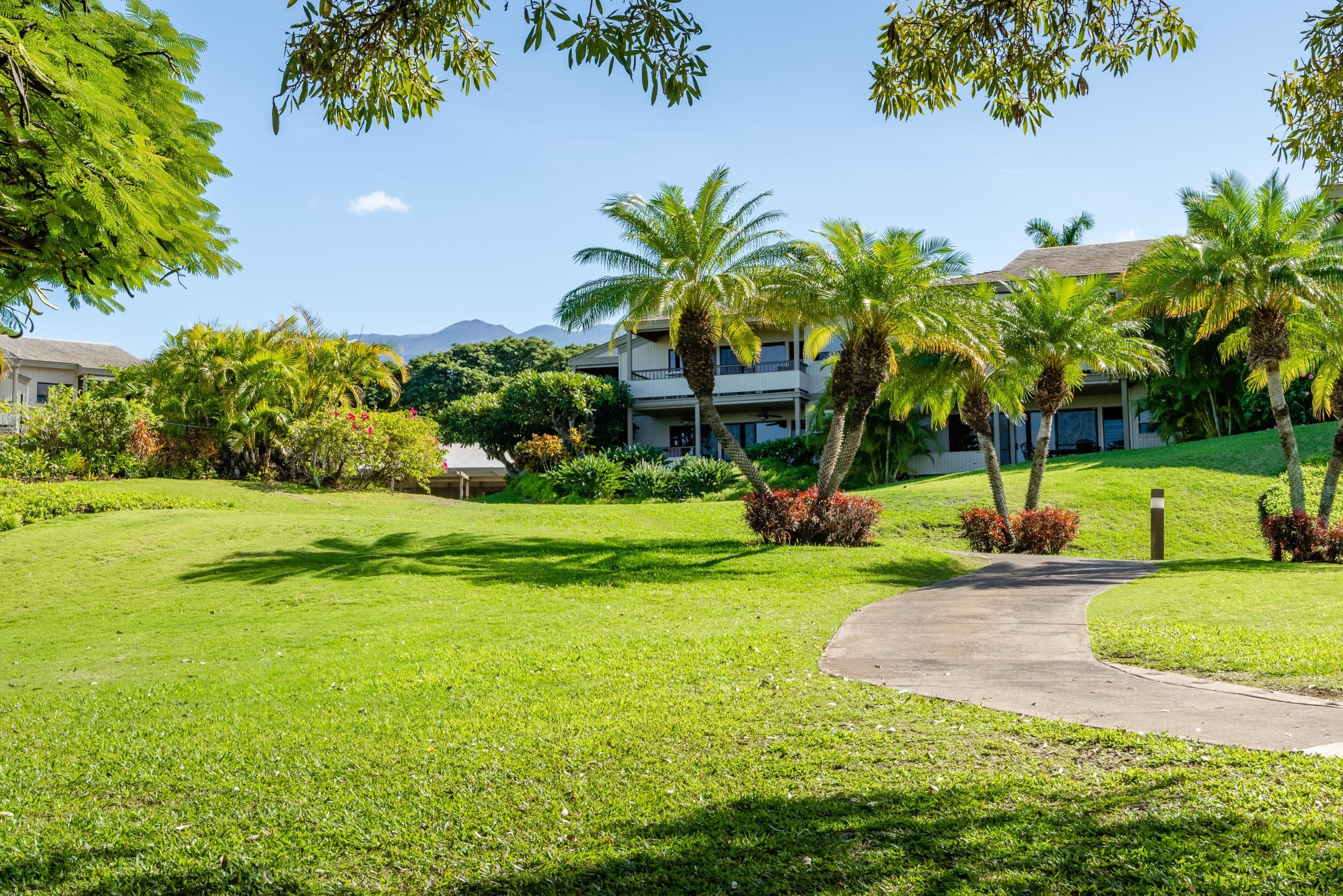 Condo in Kihei · ★4.95 · 1 bedroom · 2 beds · 2 baths - Image 38