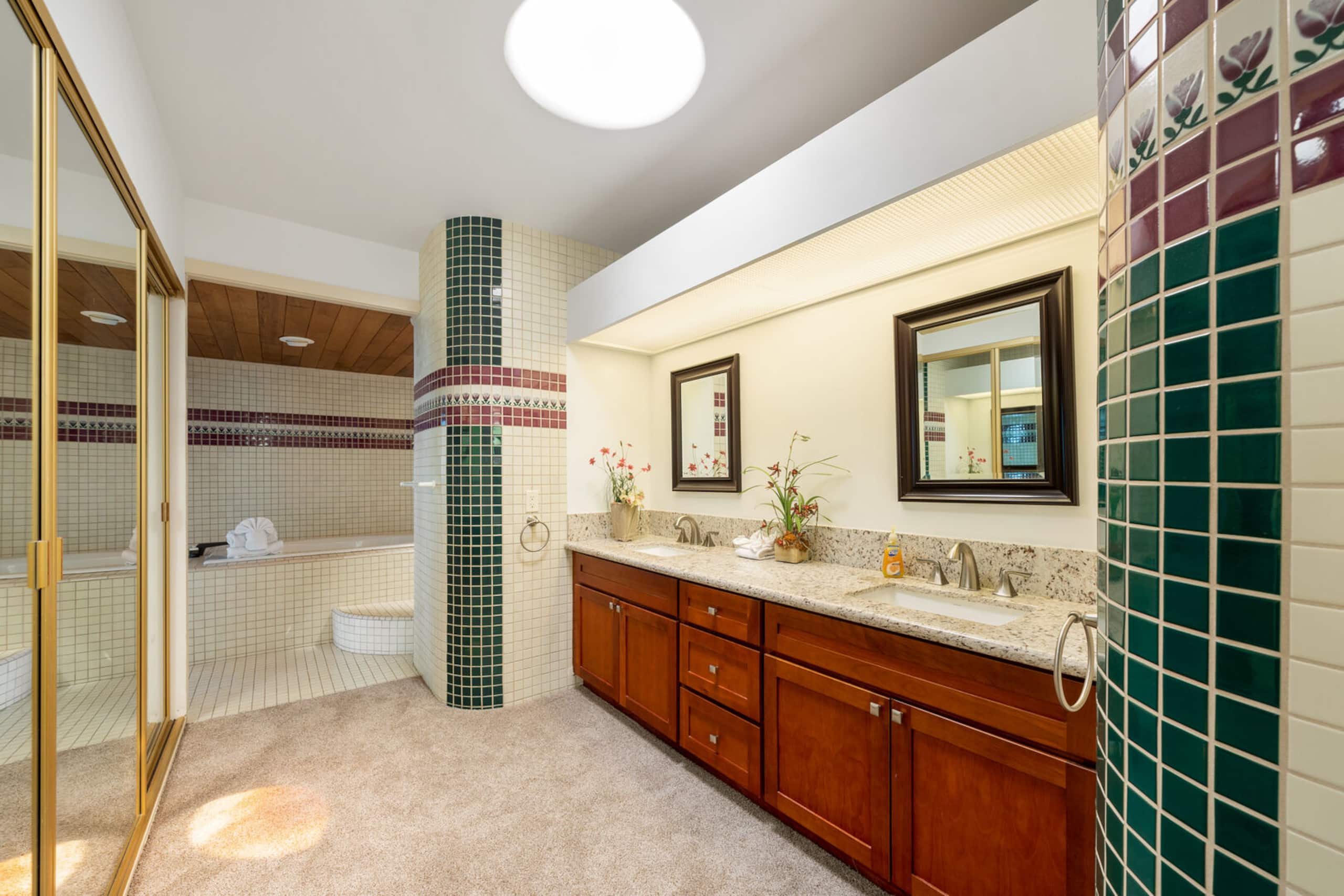Home in Kailua-Kona · ★4.89 · 4 bedrooms · 4 beds · 4 baths - Image 14