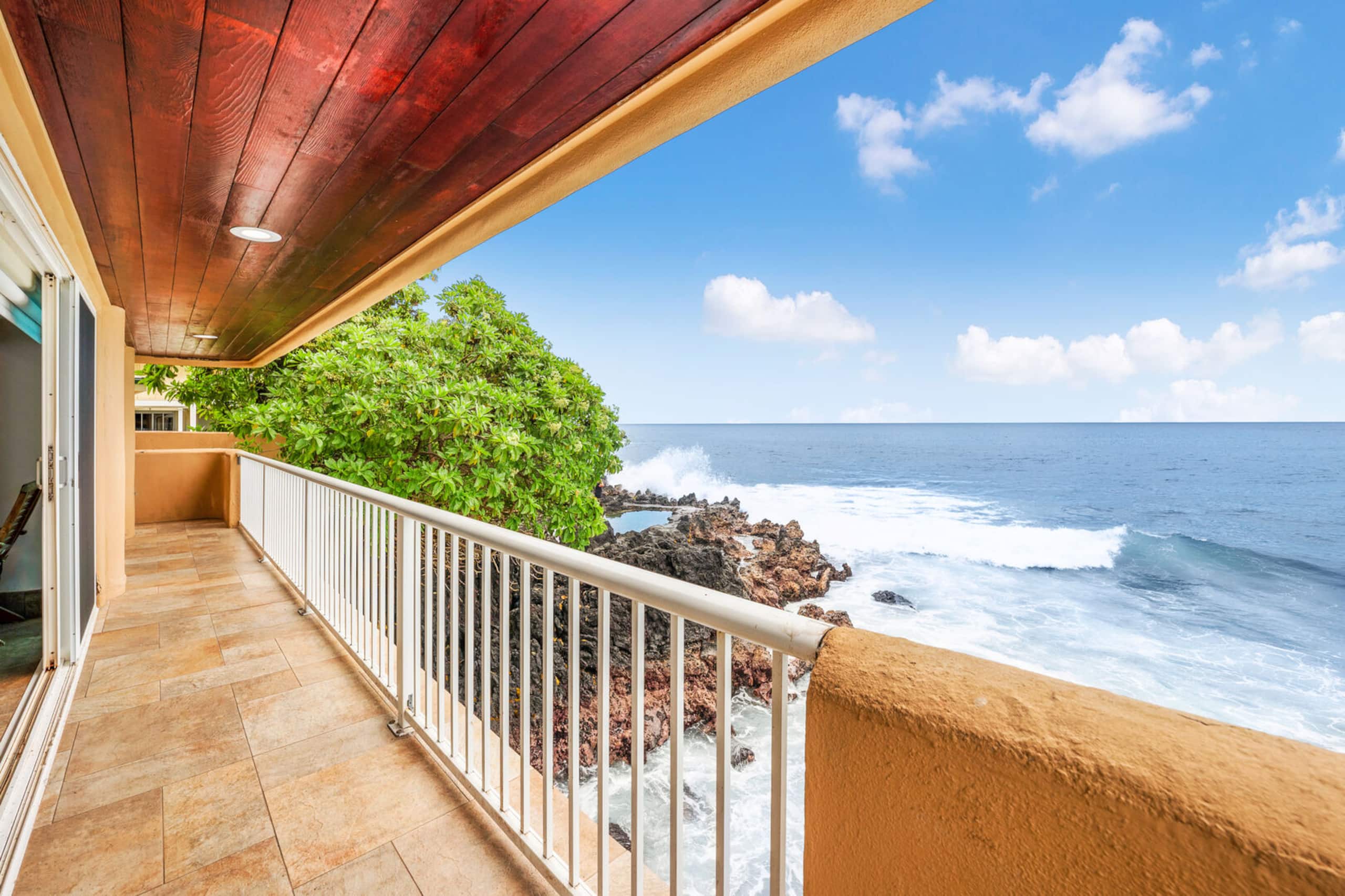 Home in Kailua-Kona · ★4.89 · 4 bedrooms · 4 beds · 4 baths - Image 50