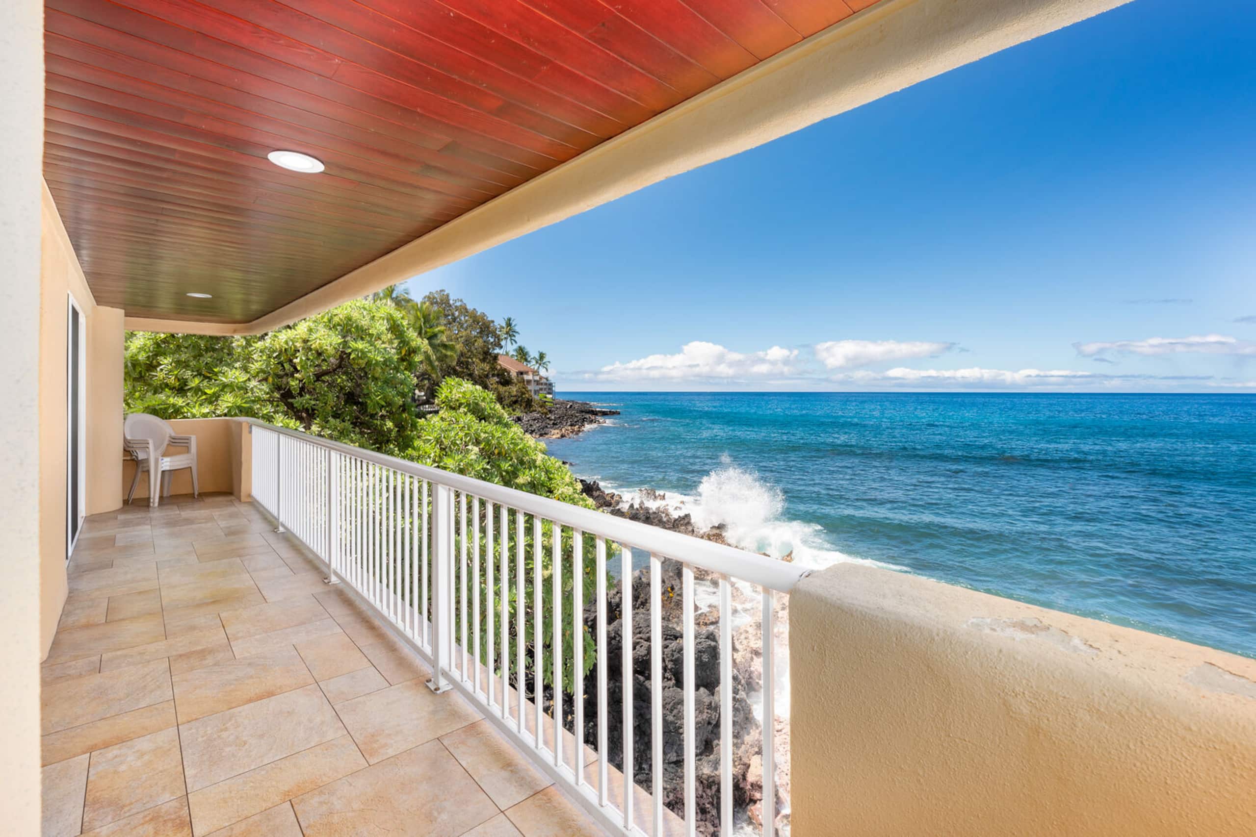 Home in Kailua-Kona · ★4.89 · 4 bedrooms · 4 beds · 4 baths - Image 37