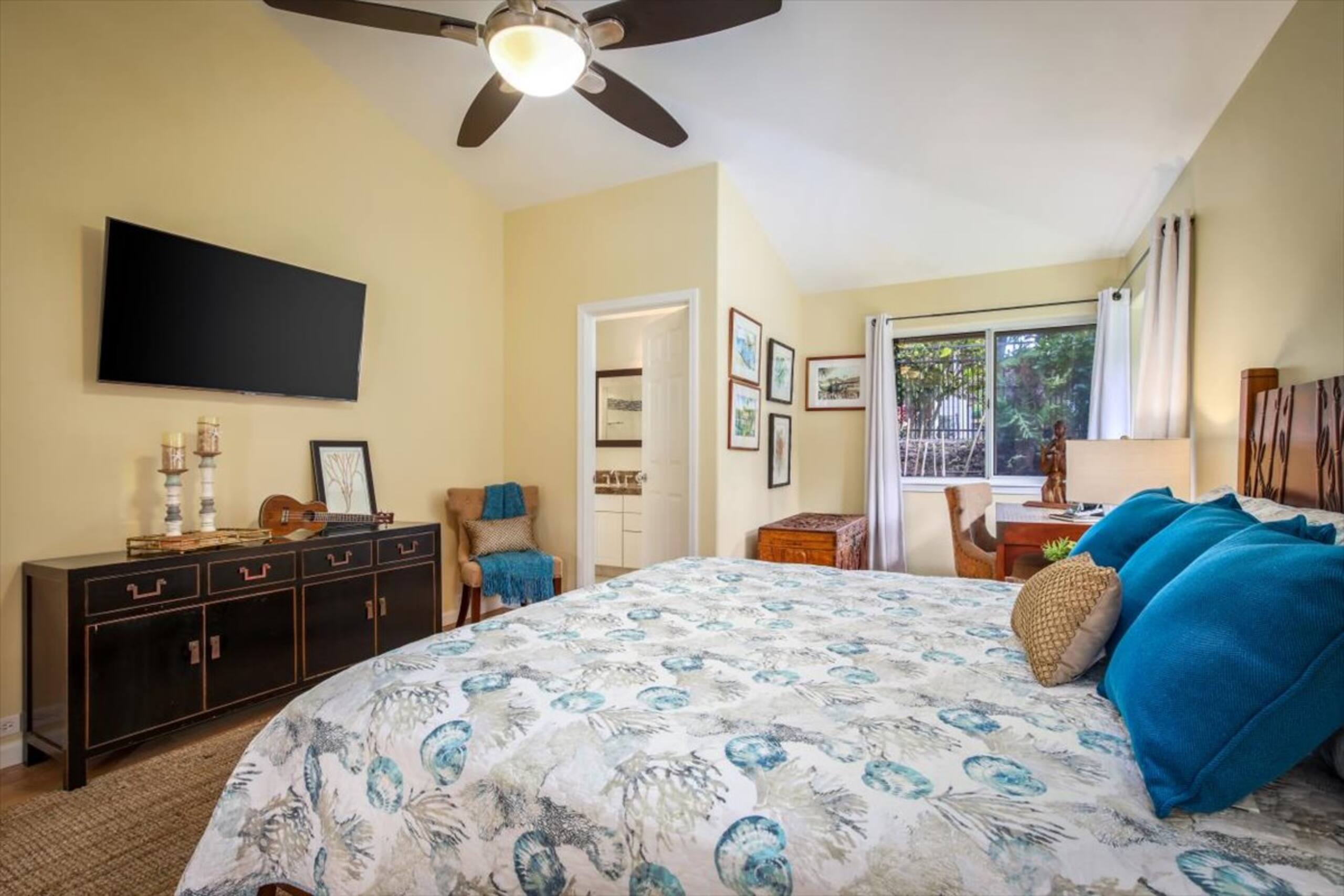 Home in Kailua-Kona · ★5.0 · 2 bedrooms · 3 beds · 2 baths - Image 13