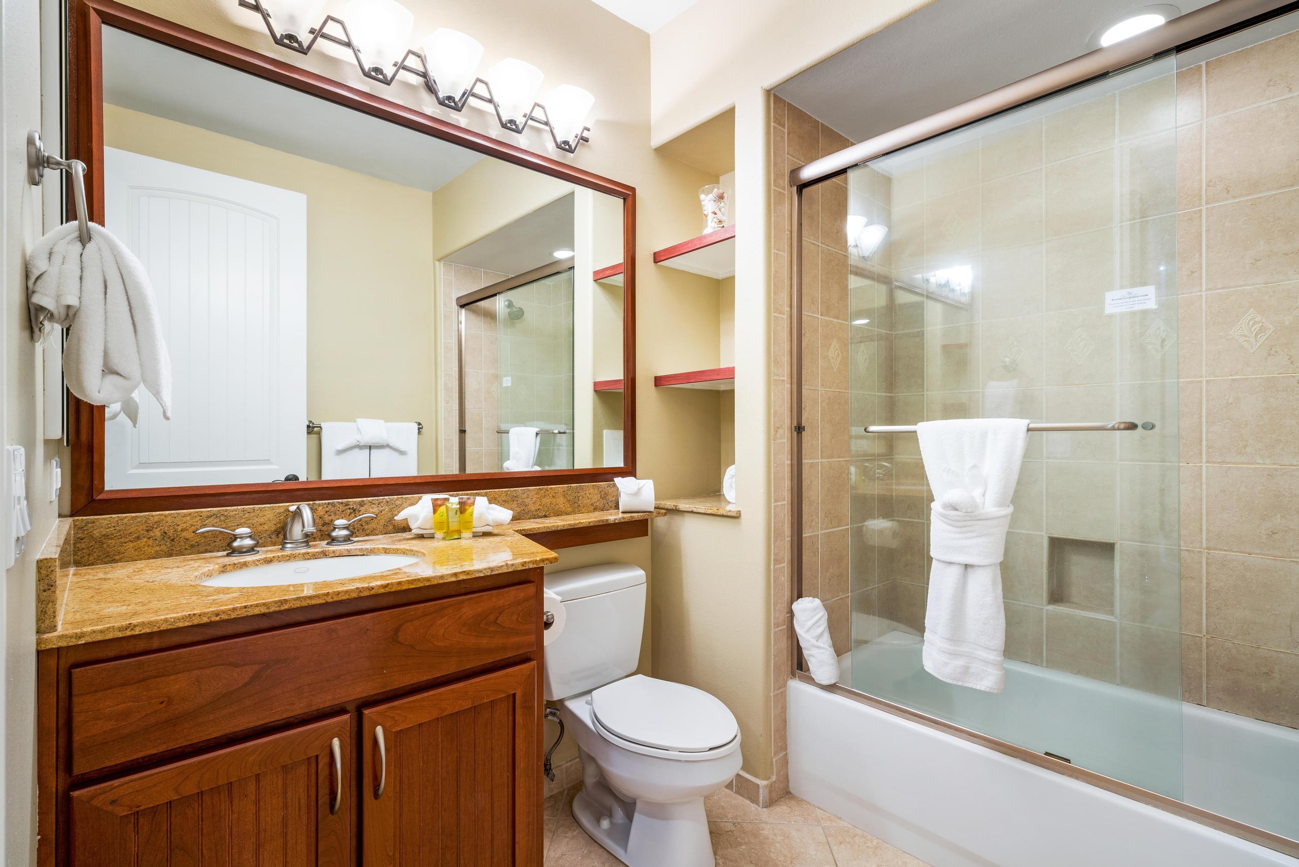 Condo in Waikoloa Village · ★4.83 · 2 bedrooms · 3 beds · 2 baths - Photo 13