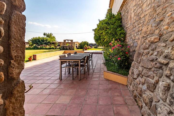 Ermita de Santa Llúcia – Historical country house gallery image 5