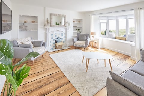 Host & Stay | Beach Retreat