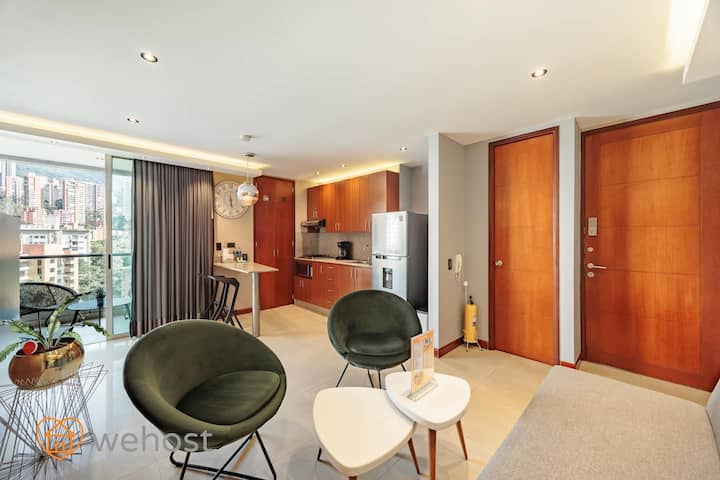 Elegant 1br • Skyline View • Pool • Gym • Provenza - Medellín