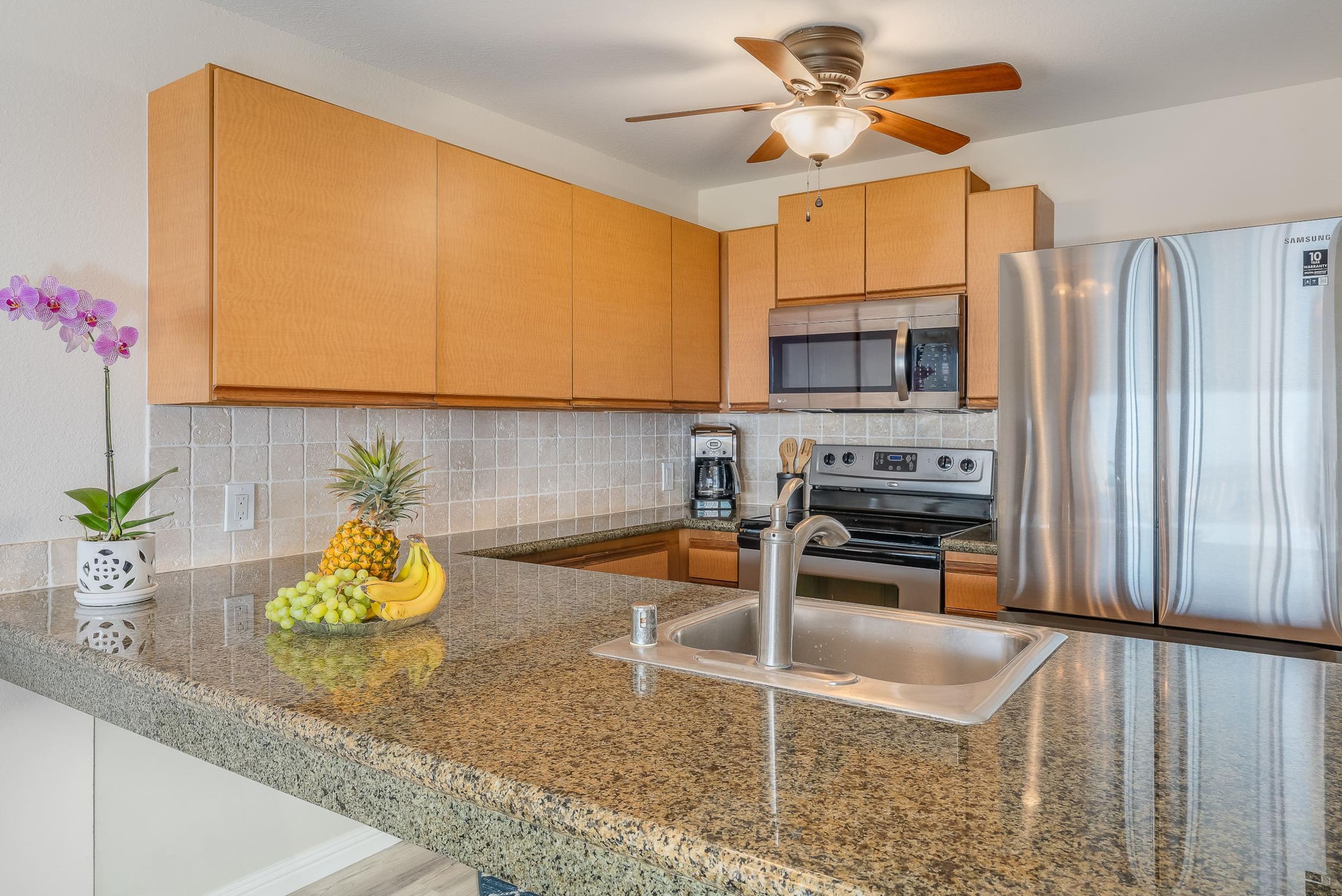 Condo in Kihei · ★4.88 · 2 bedrooms · 2 beds · 2 baths - Image 3