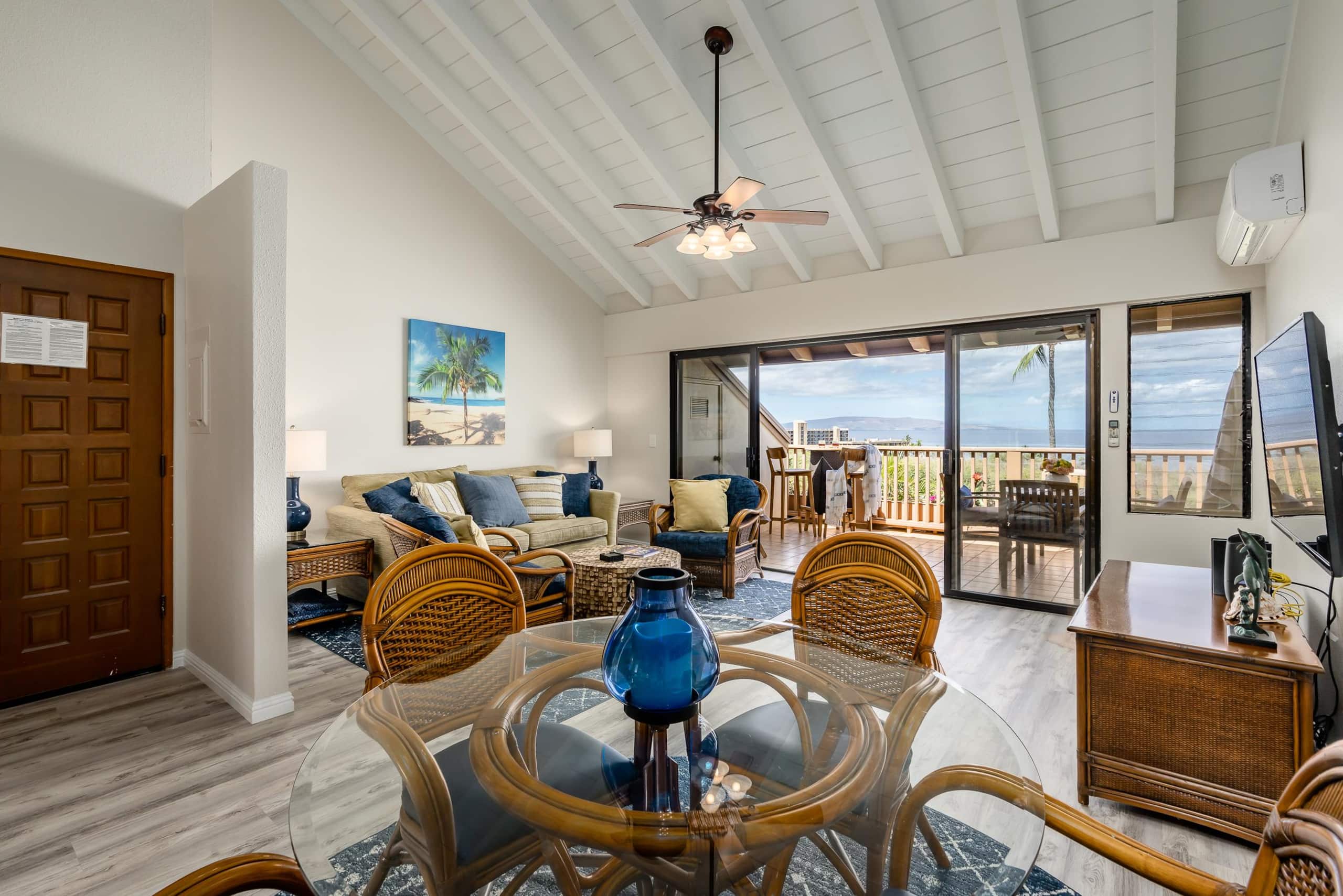Condo in Kihei · ★4.88 · 2 bedrooms · 2 beds · 2 baths - Image 10
